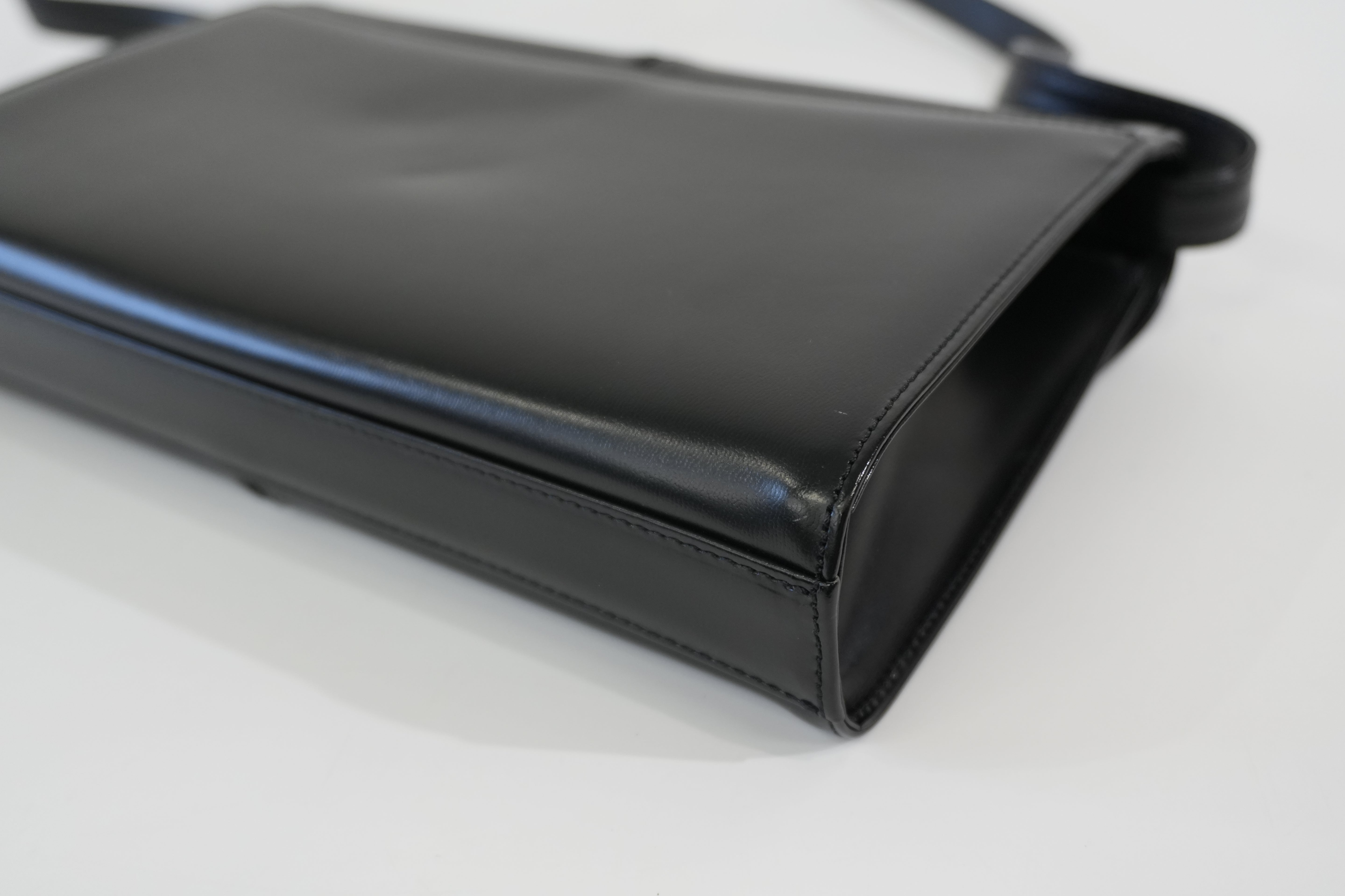 Pre-owned Saint Laurent Shoulder Bag Black