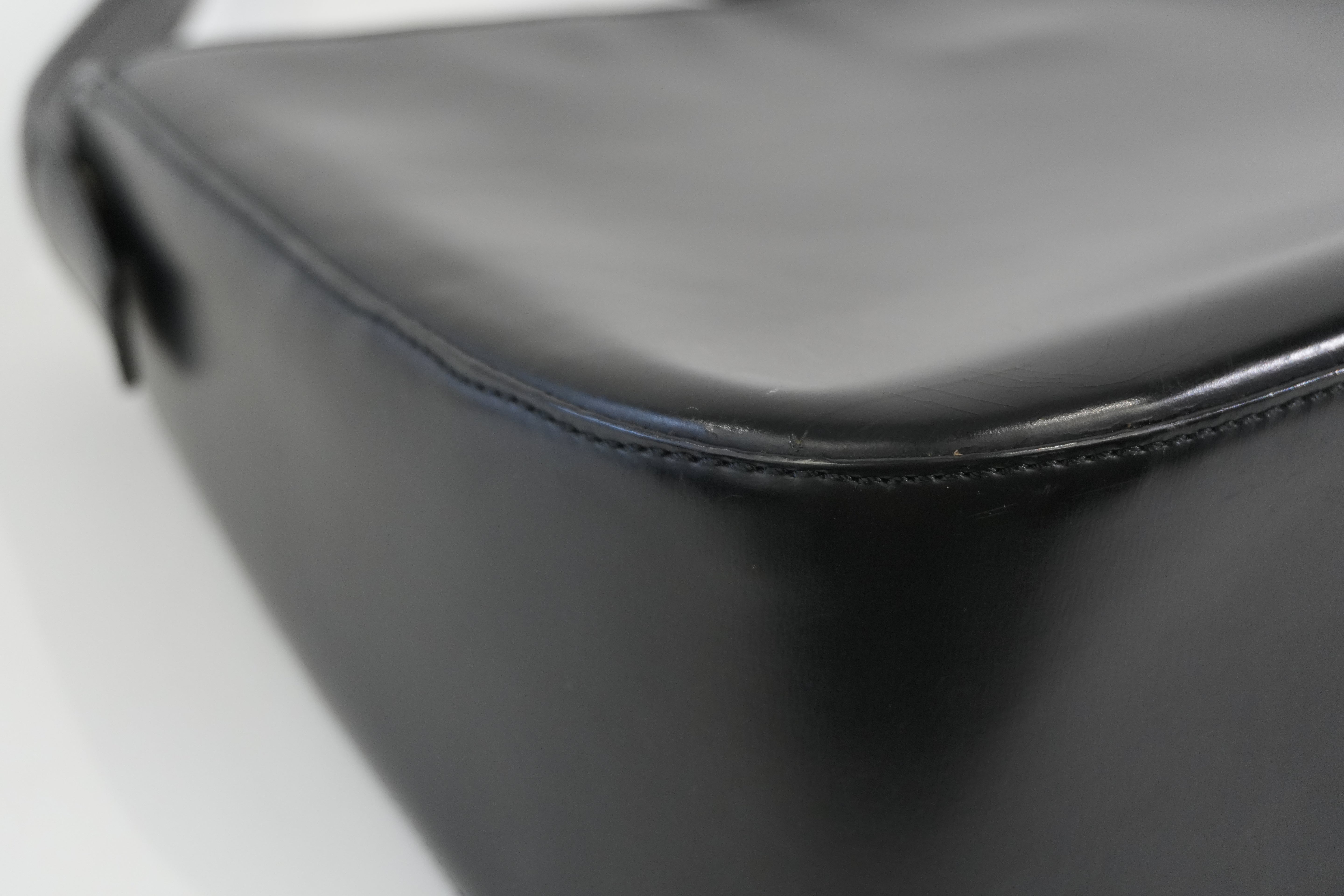 Pre-owned Loewe Shoulder Bag Black