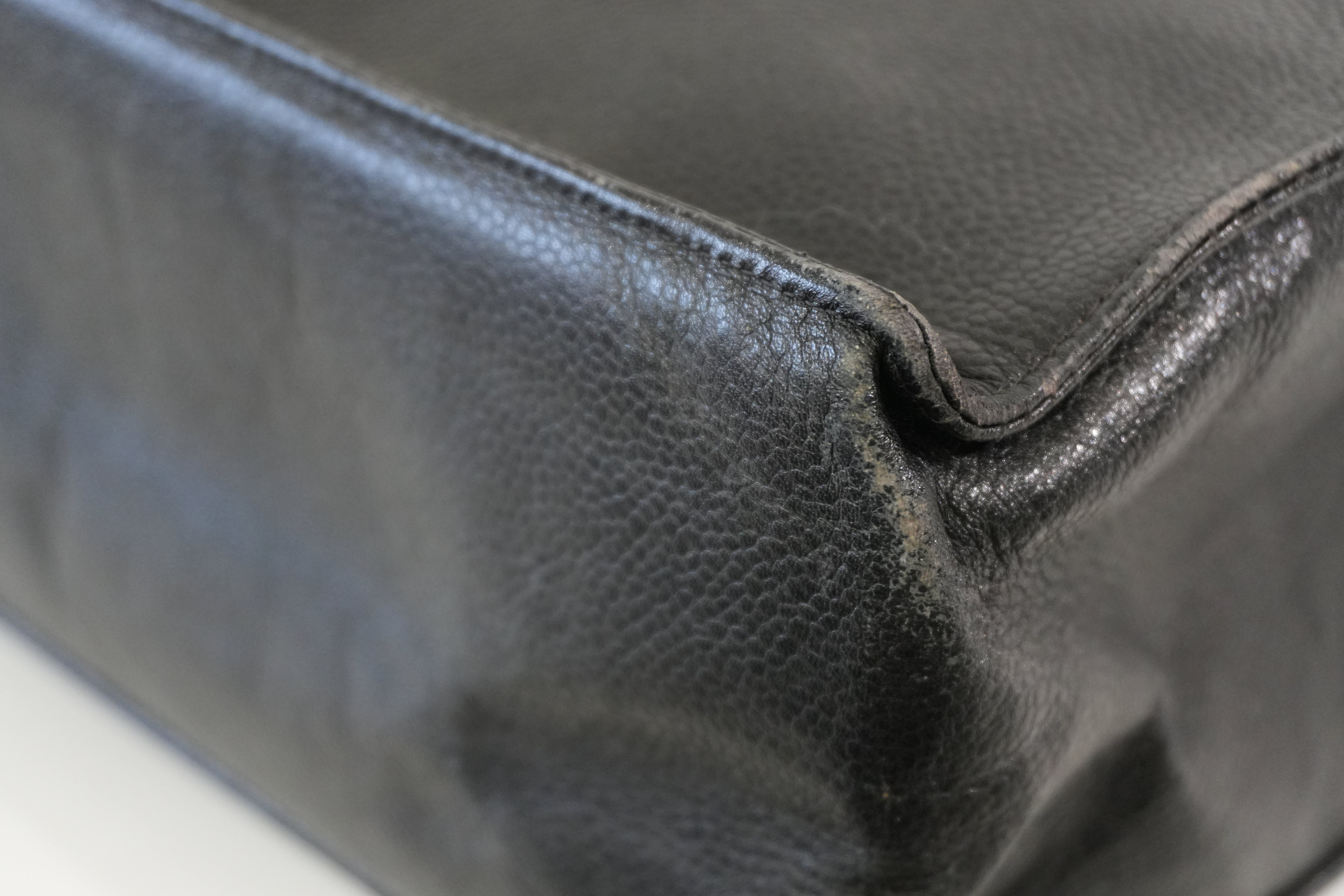 Pre-owned Chanel Caviar Skin Leather Tote Bag Black