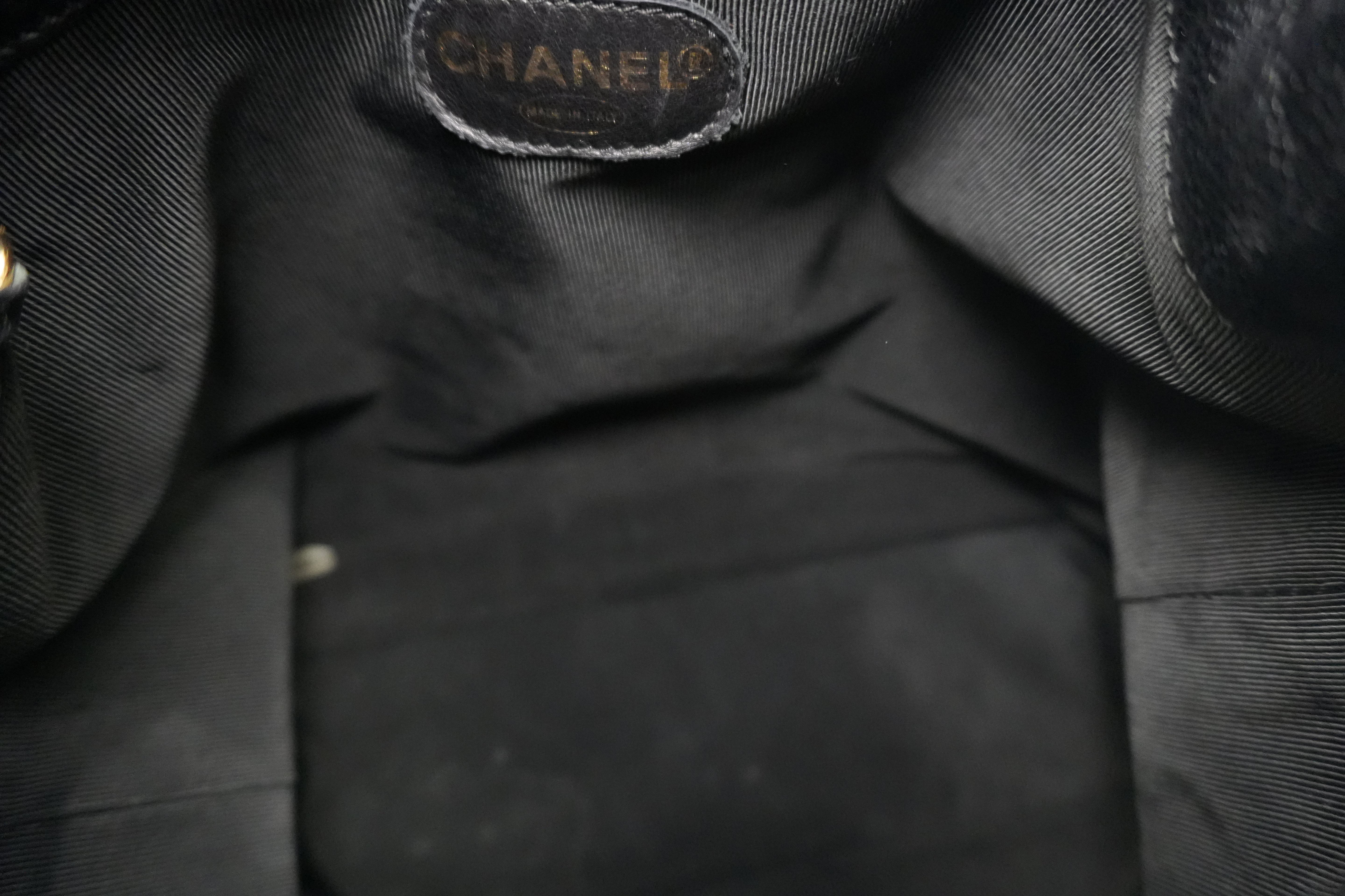 Chanel Caviar Shoulder Bucket Bag Black Used