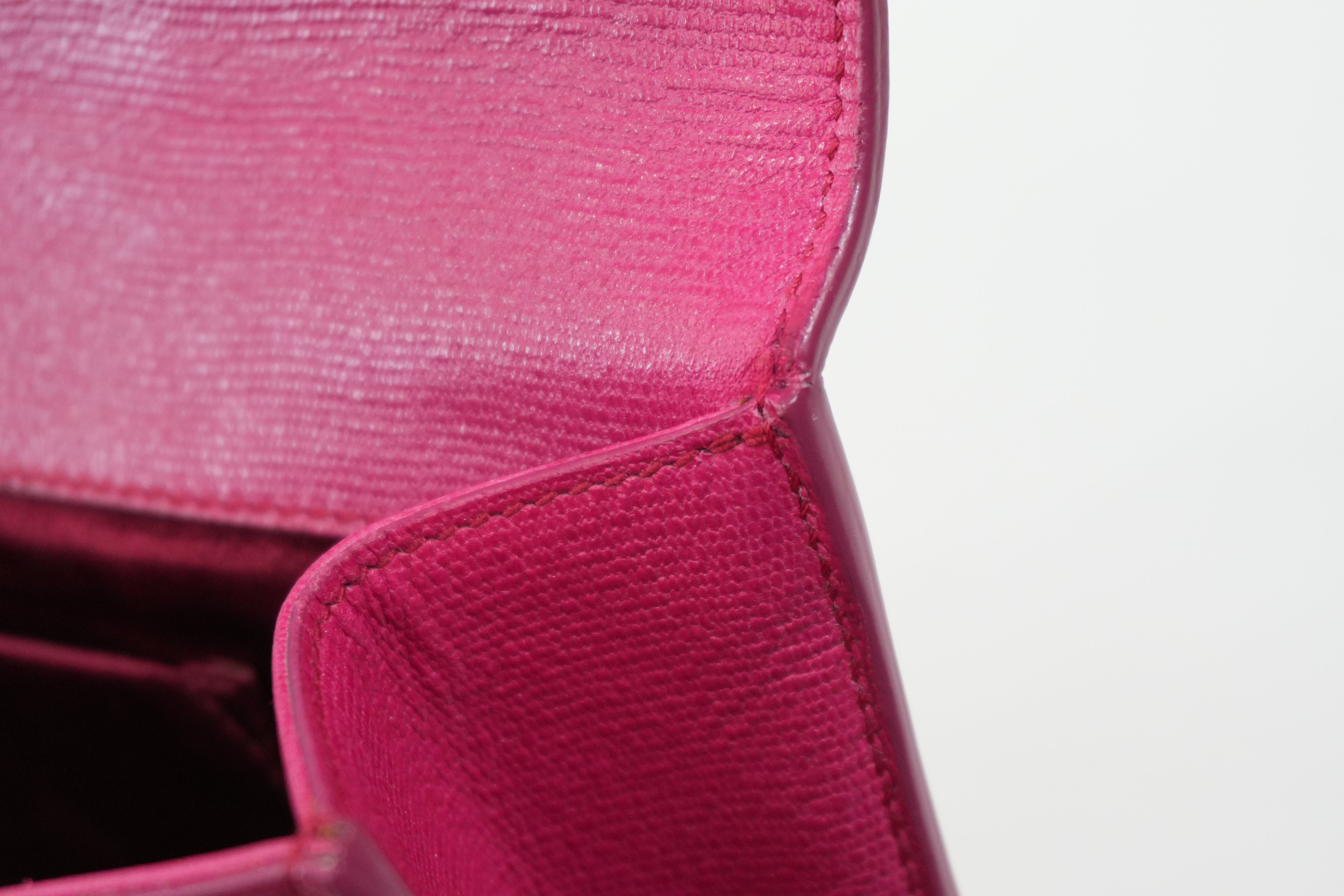 Pre-Owned Yves Saint Laurent Classic Chyc Y-Ligne Clutch Pink