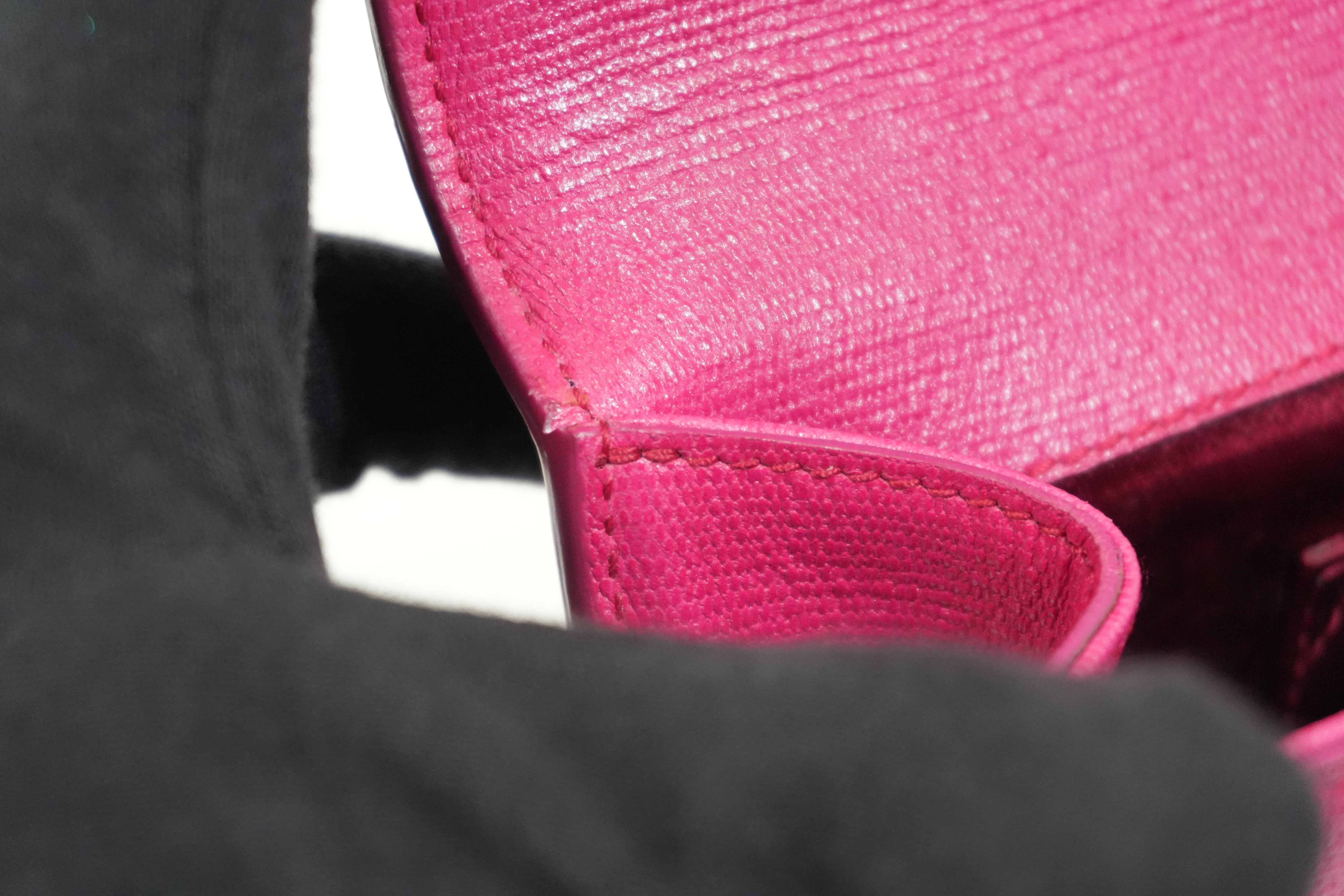 Pre-Owned Yves Saint Laurent Classic Chyc Y-Ligne Clutch Pink