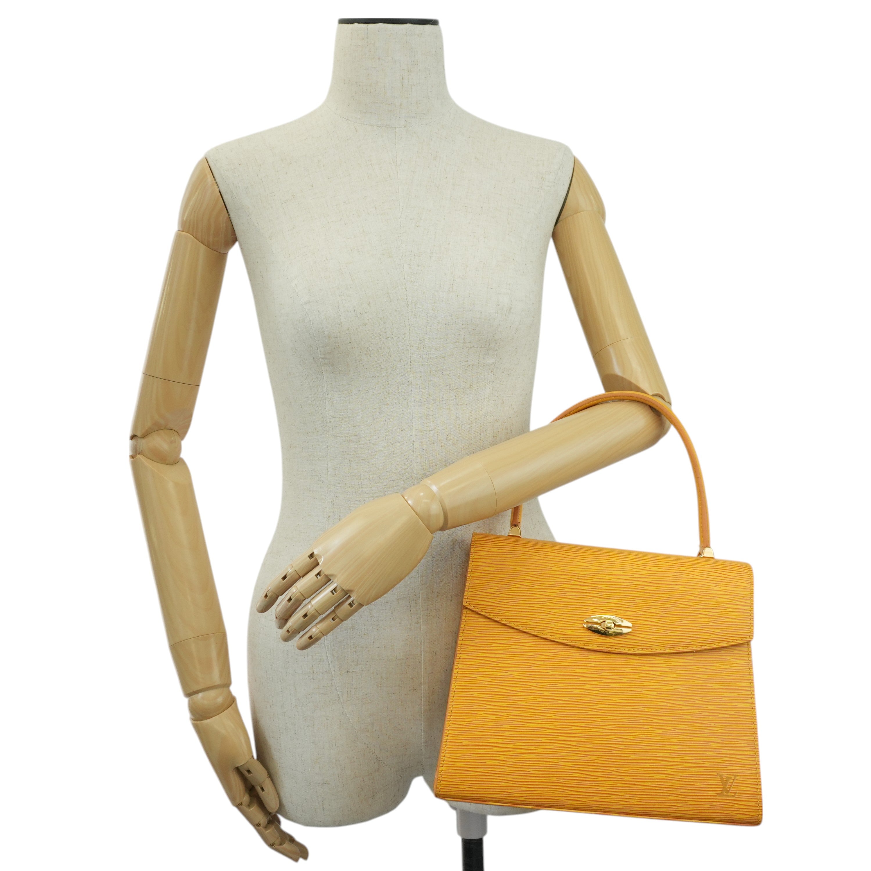 Pre-owned Louis Vuitton Epi Malesherbe Handbag Yellow