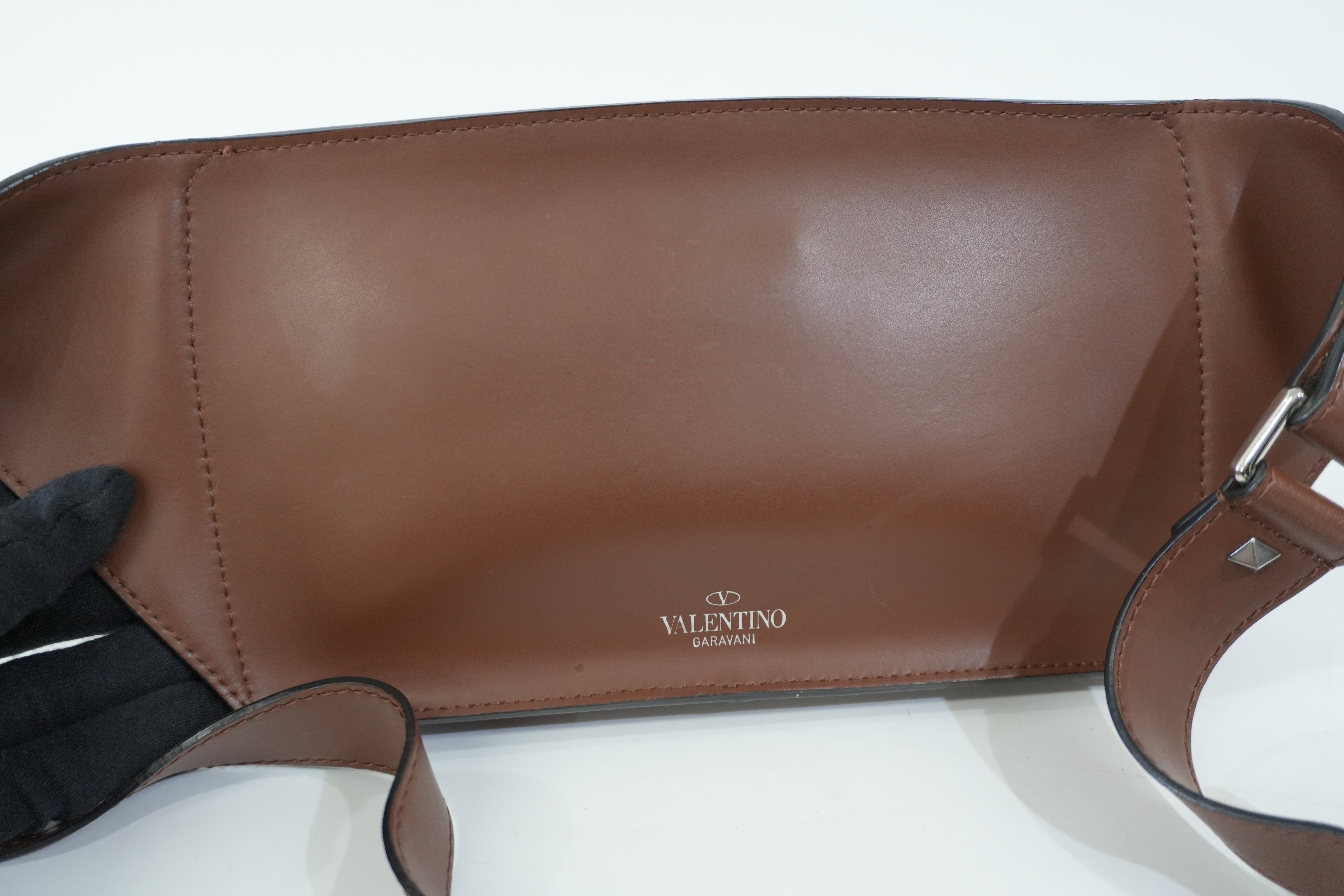 Pre-Owned Valentino VLTN Crossbody Bag Brown