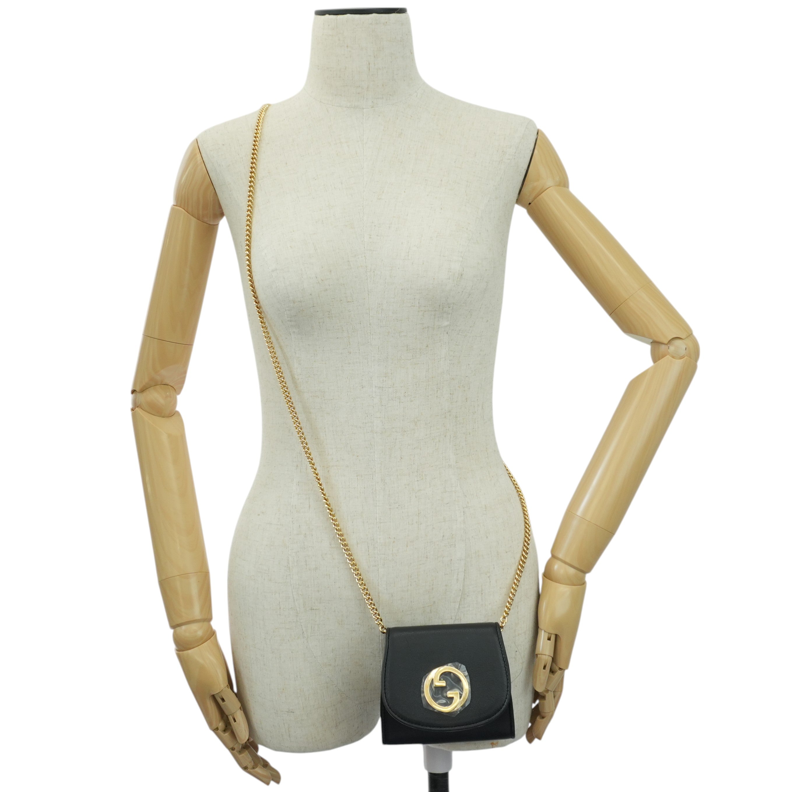 Pre-owned Gucci Leather Chain Shoulder Small Pouch Black