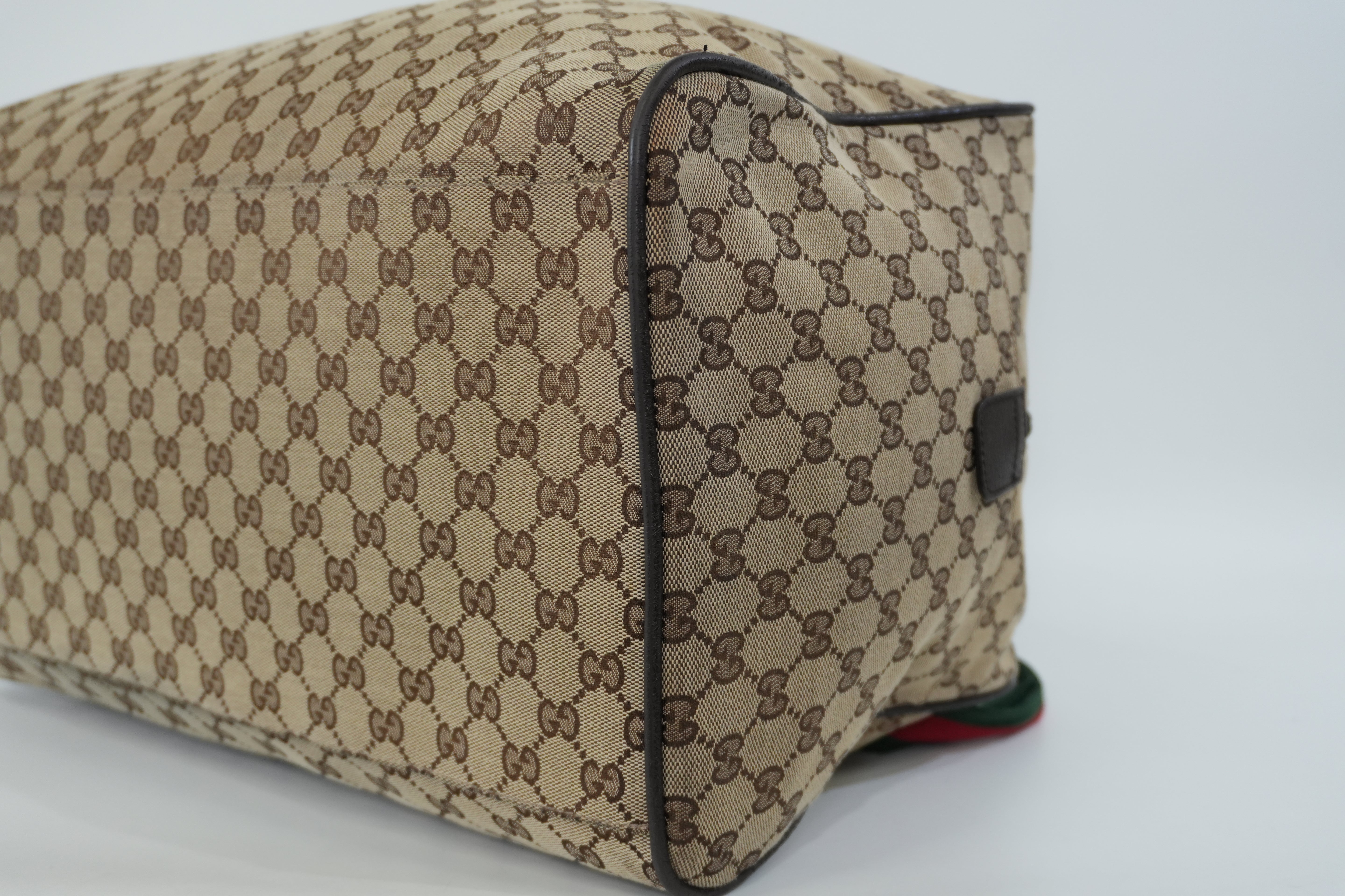 Pre-Owned Gucci Fabric Canvas Web Sherryline Duffle Bag Brown