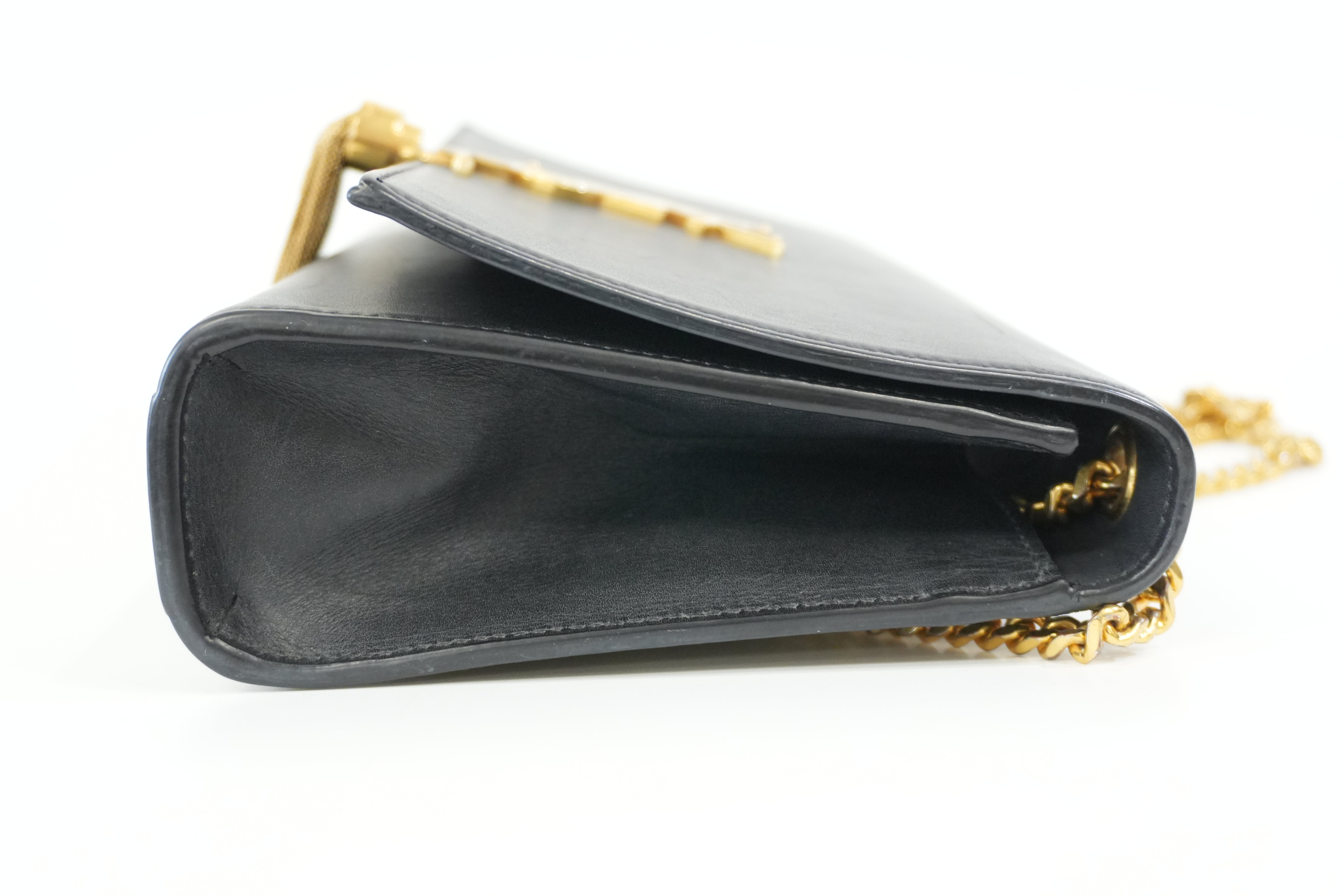 Pre-Owned Yves Saint Laurent Chain Crossbody Bag Black