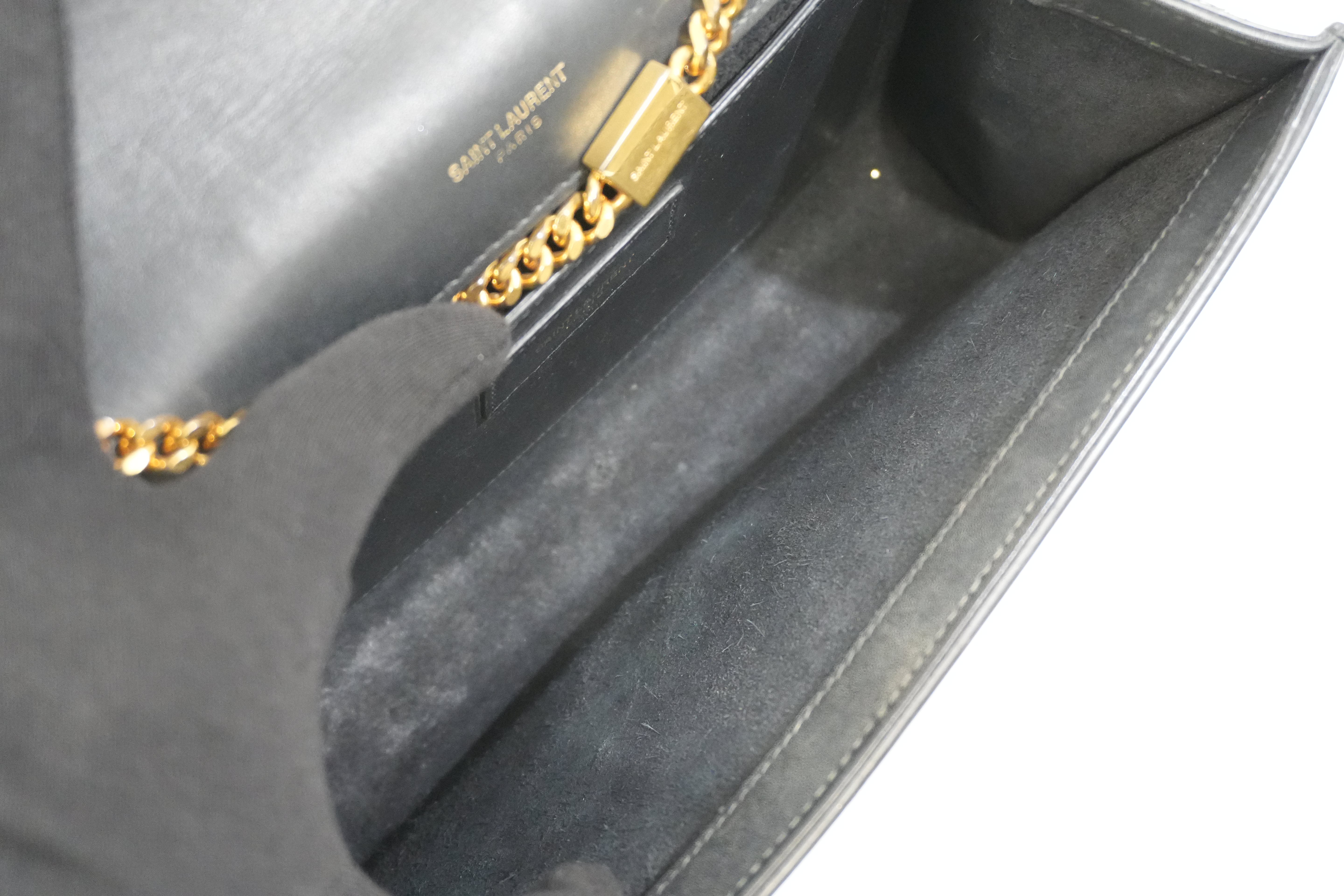 Pre-Owned Yves Saint Laurent Chain Crossbody Bag Black