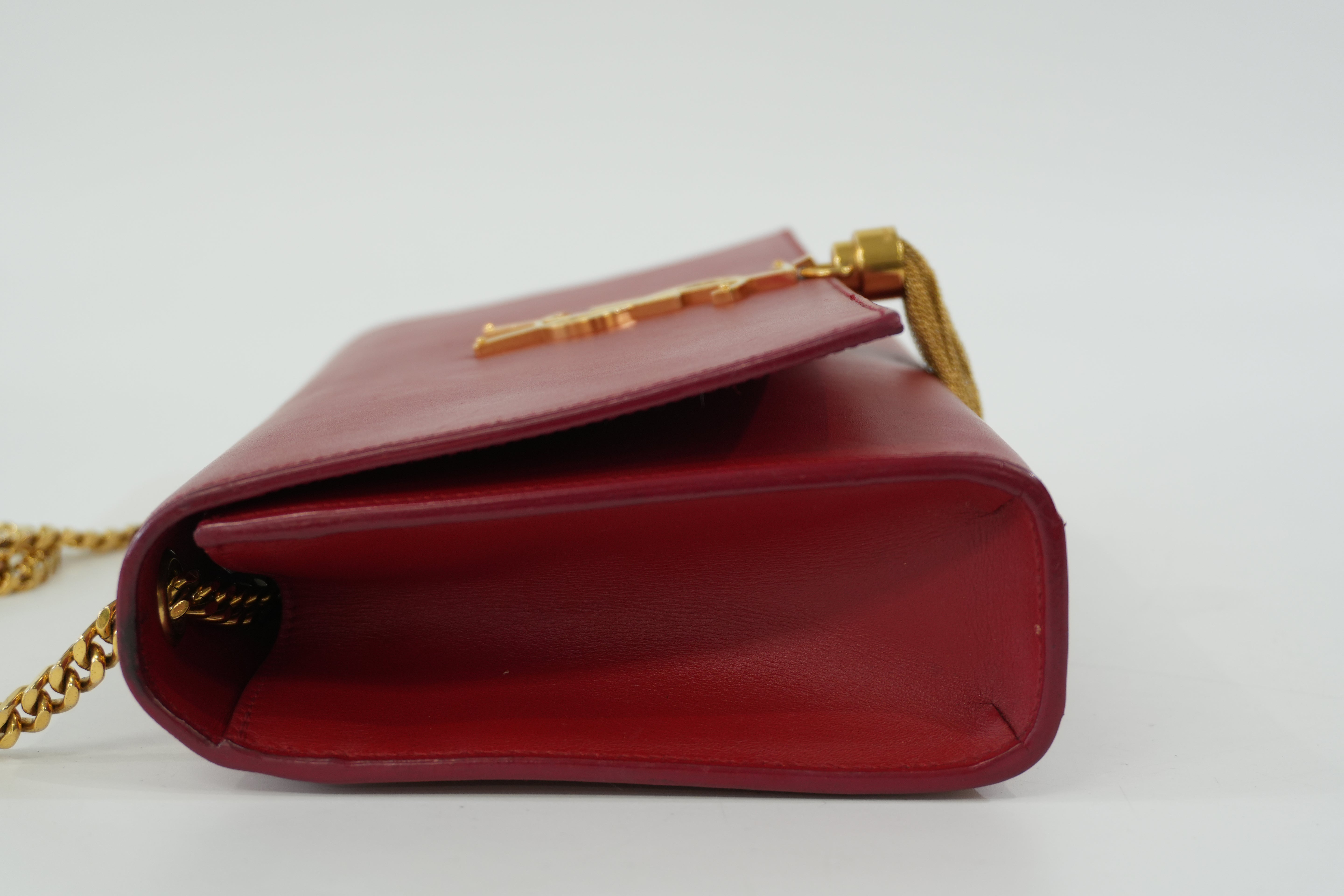 Pre-Owned Yves Saint Laurent Chain Shoulder Bag Red