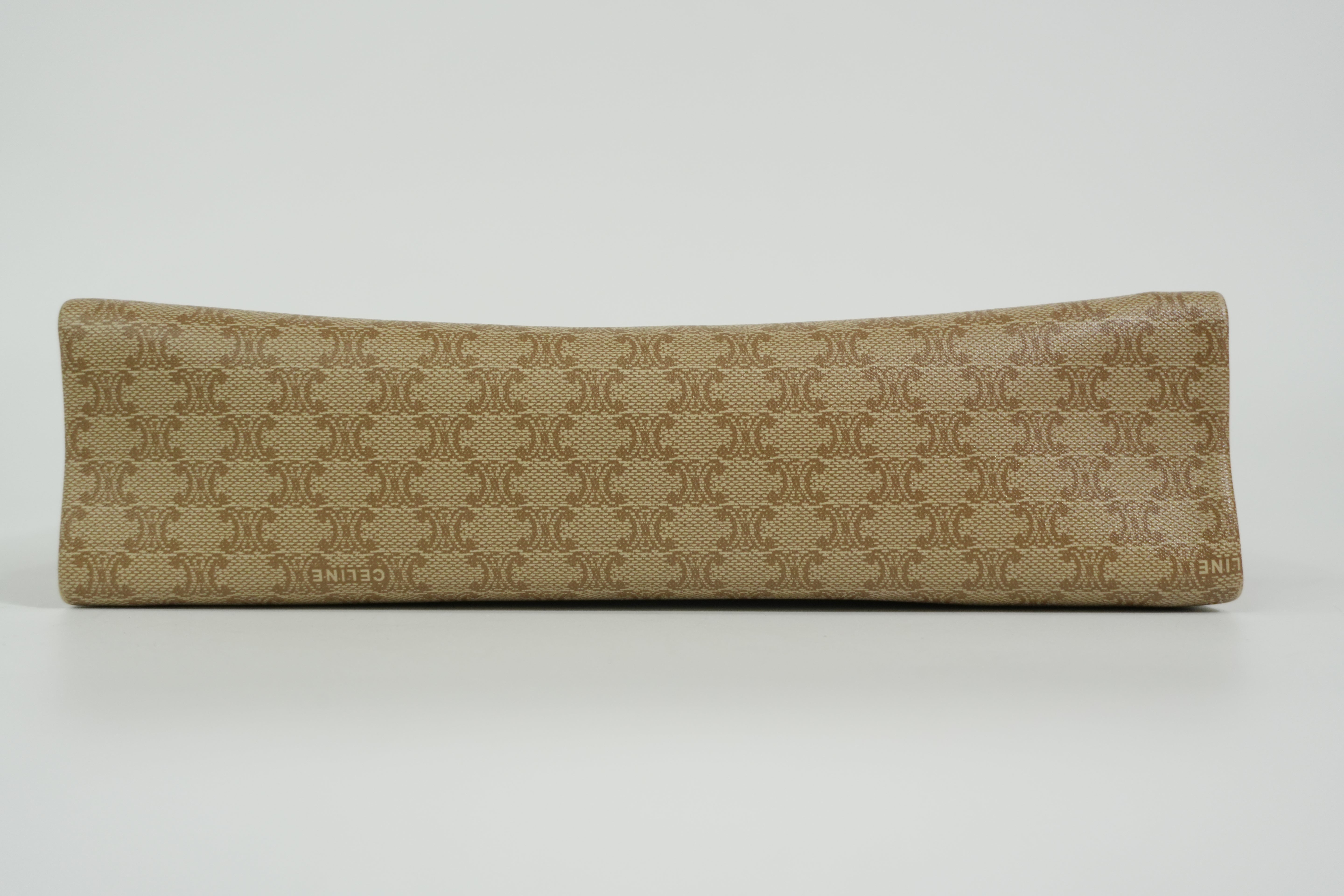 Pre-owned Celine Pouch Brown