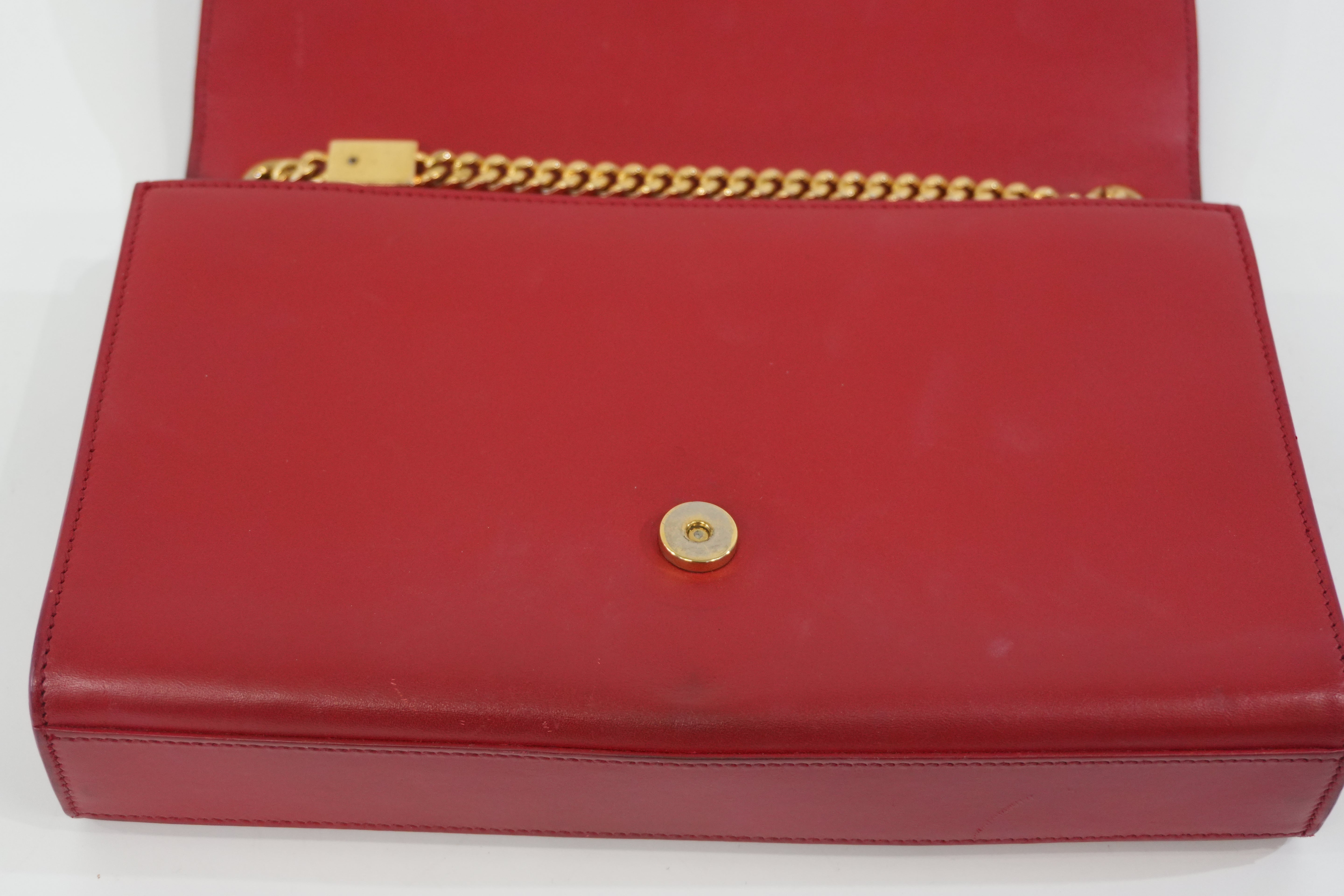 Pre-Owned Yves Saint Laurent Chain Shoulder Bag Red