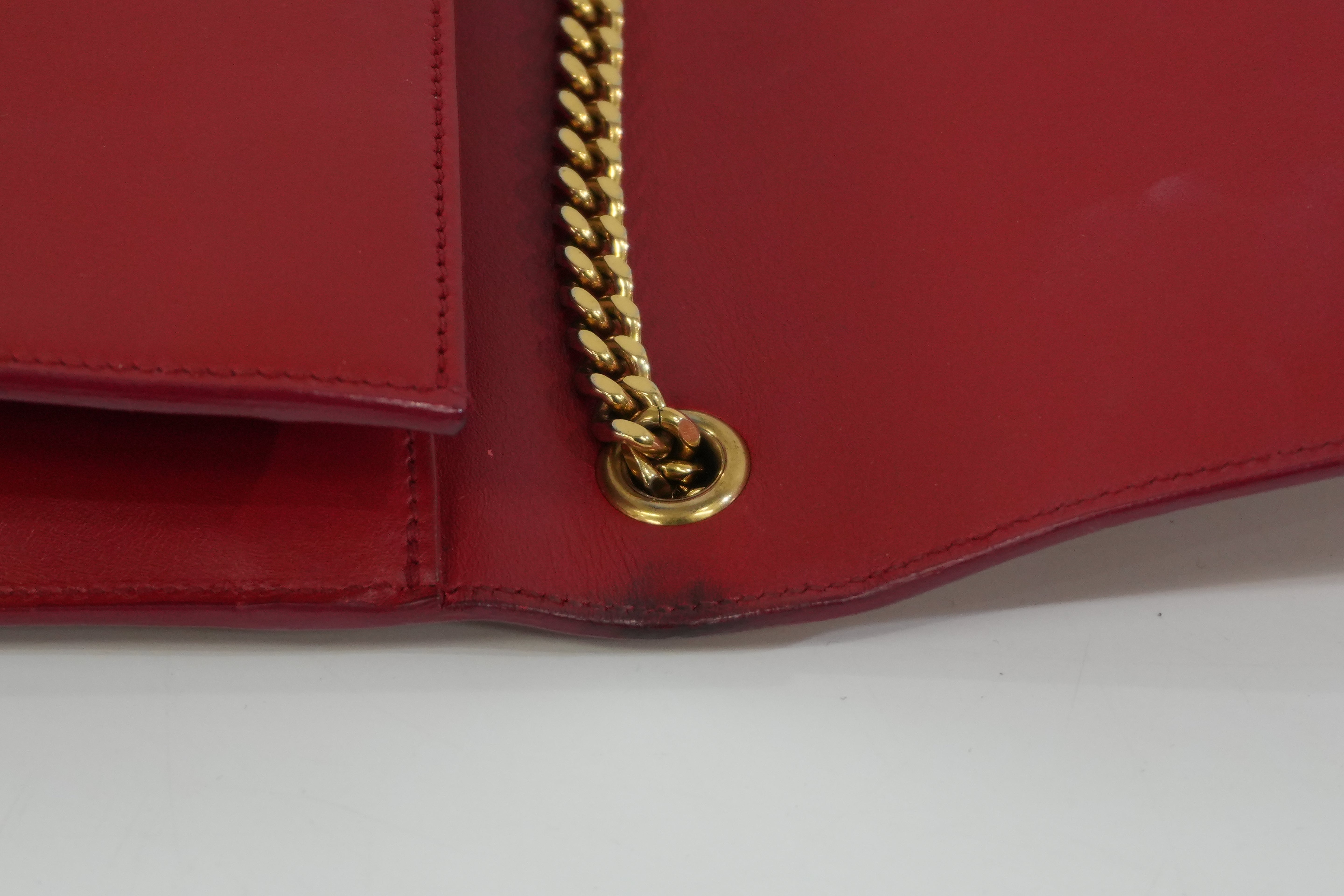 Pre-Owned Yves Saint Laurent Chain Shoulder Bag Red