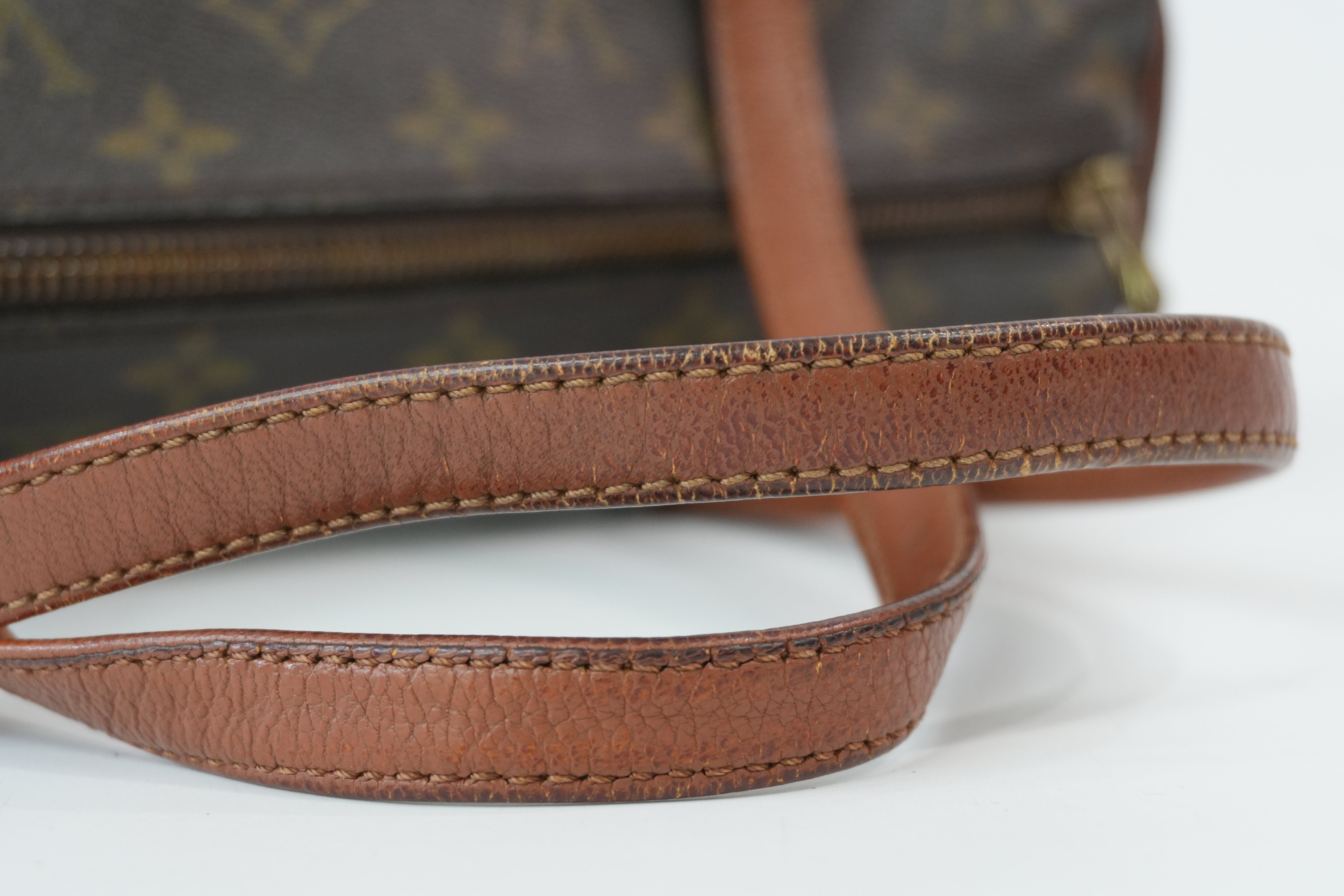 Pre-Owned Louis Vuitton Monogram Papillon Handbag