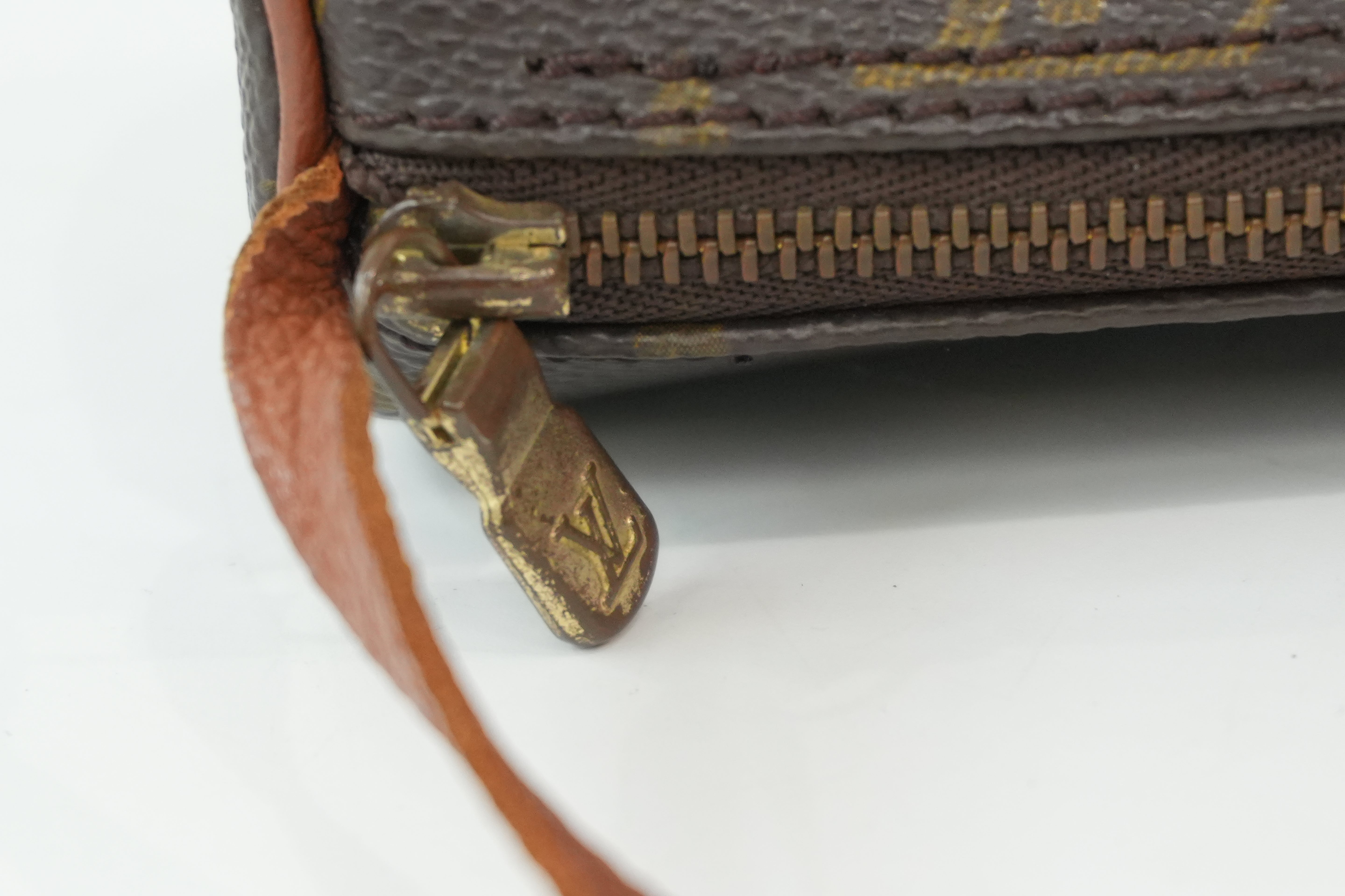 Pre-Owned Louis Vuitton Monogram Papillon Handbag