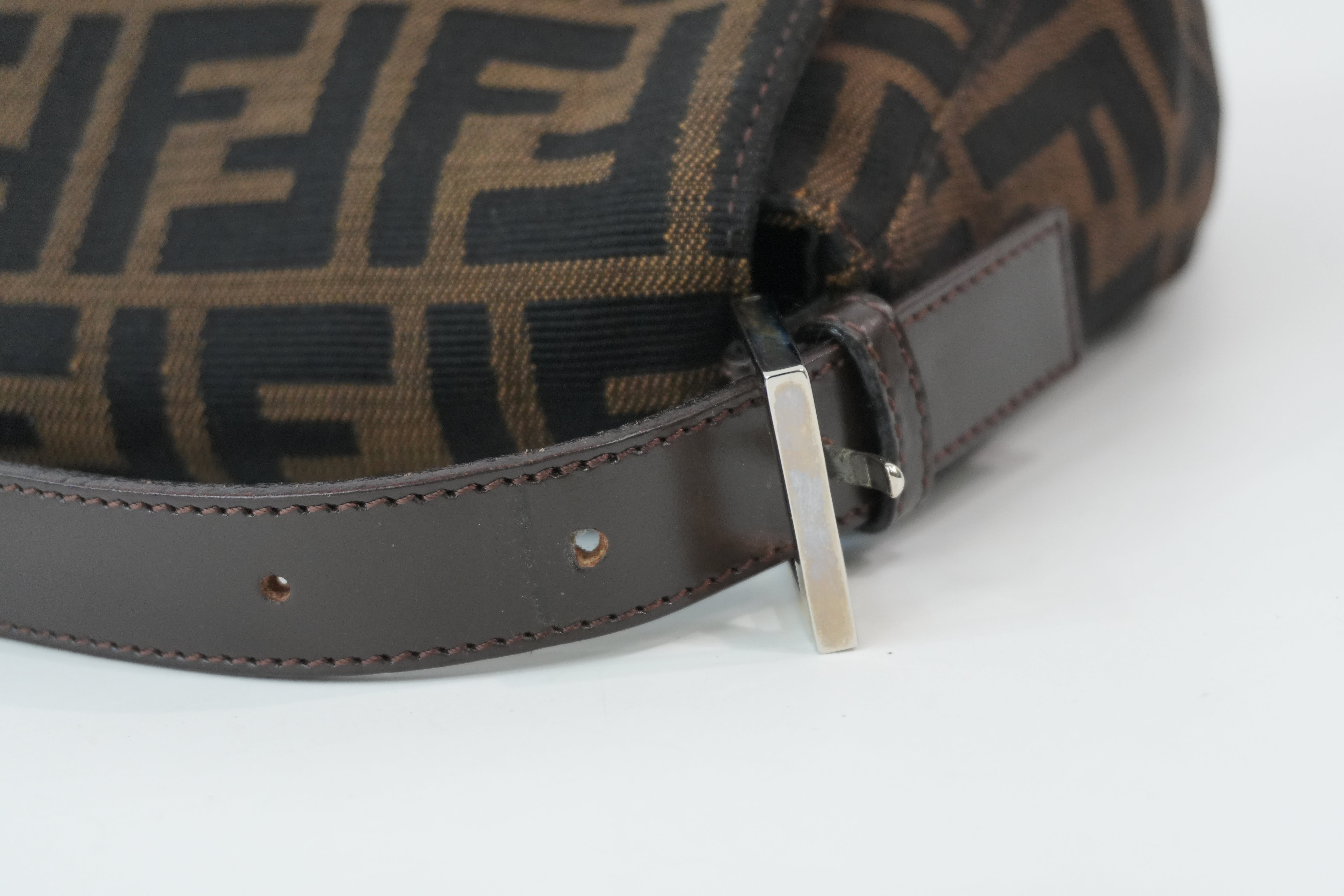 Pre-Owned Fendi Zucca Mamma Baguette Shoulder Bag Brown