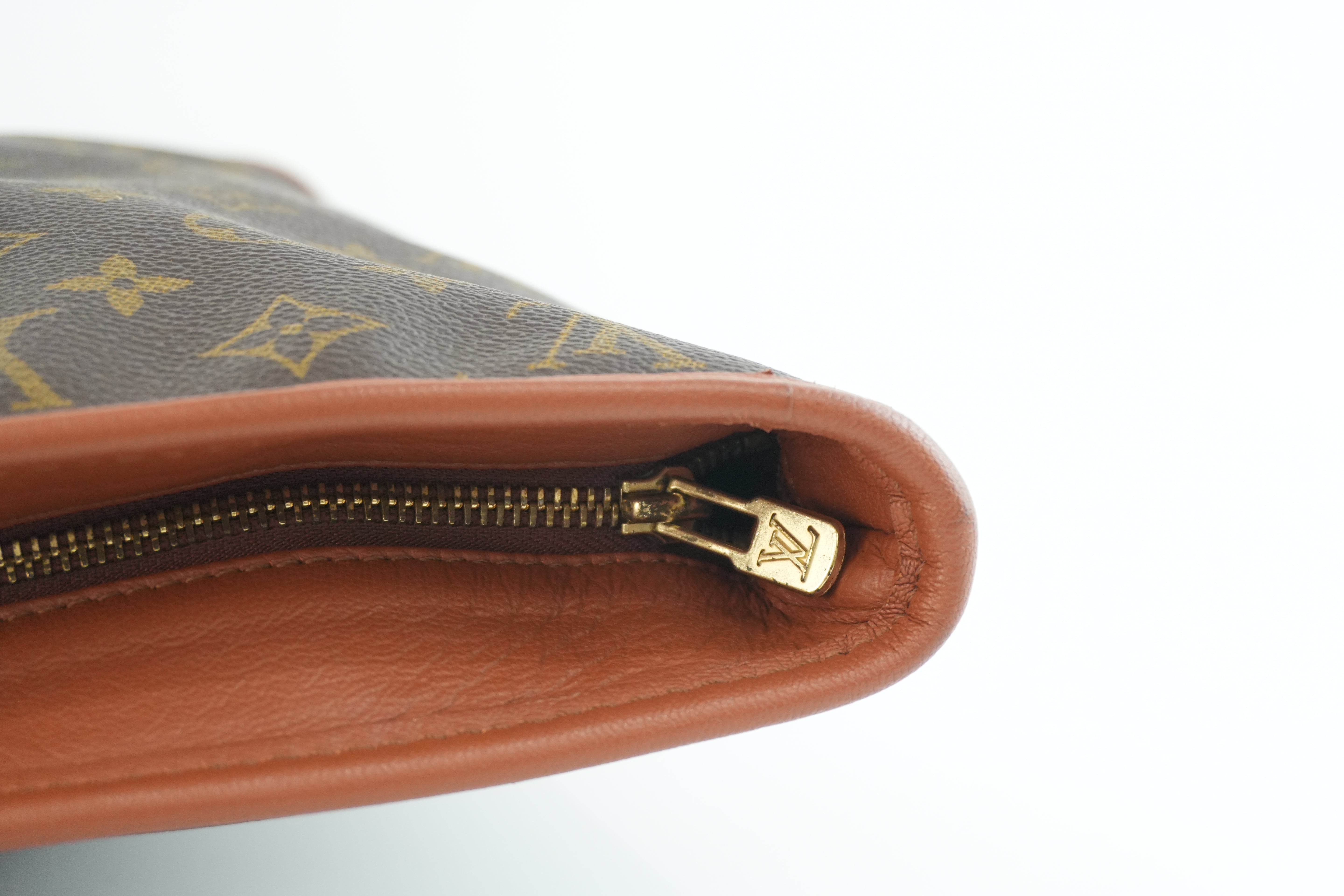 Louis Vuitton Vintage Weekender Tote Bag Used