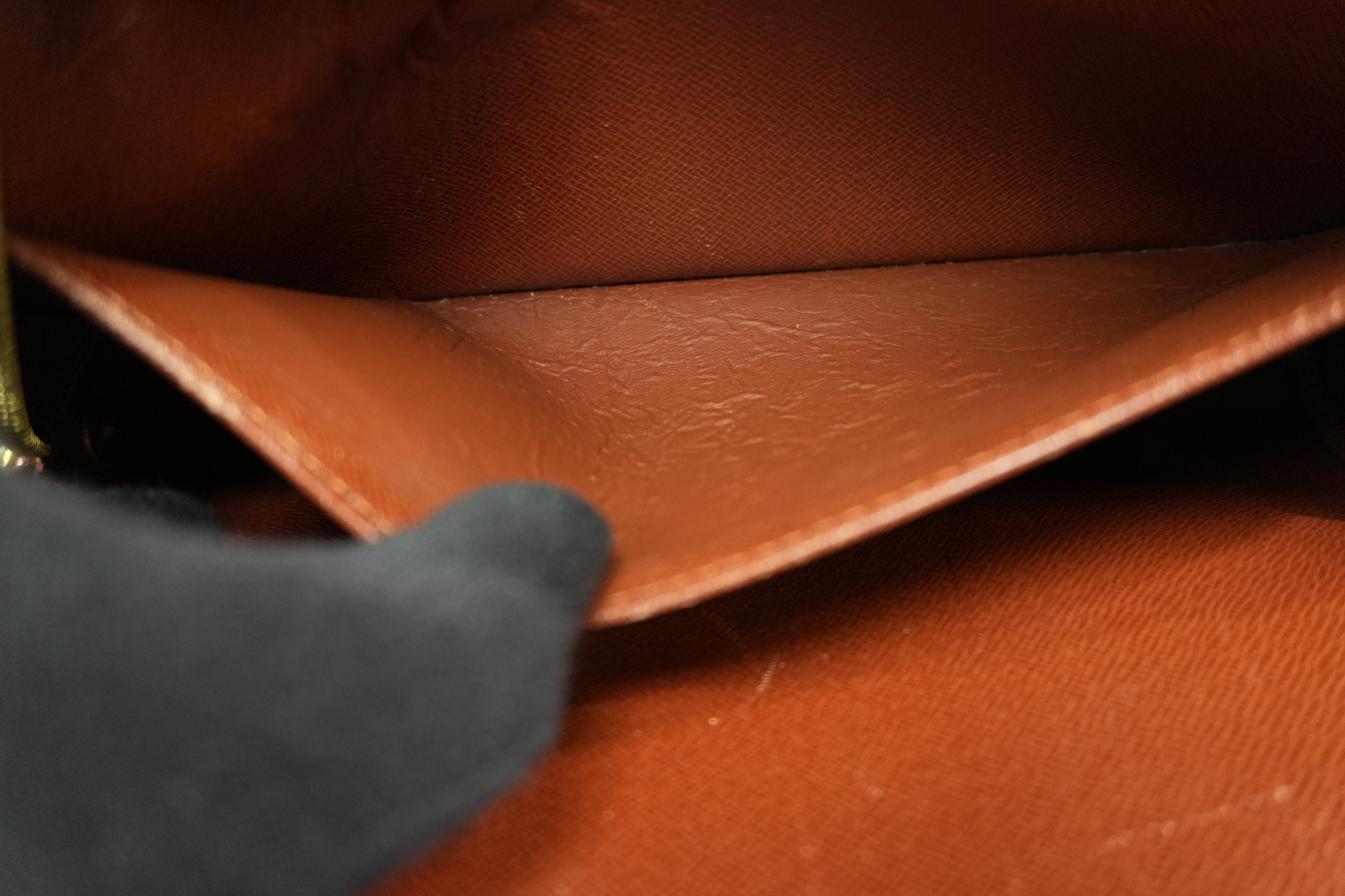 Pre-owned Louis Vuitton Monogram Orsay Wrist Clutch