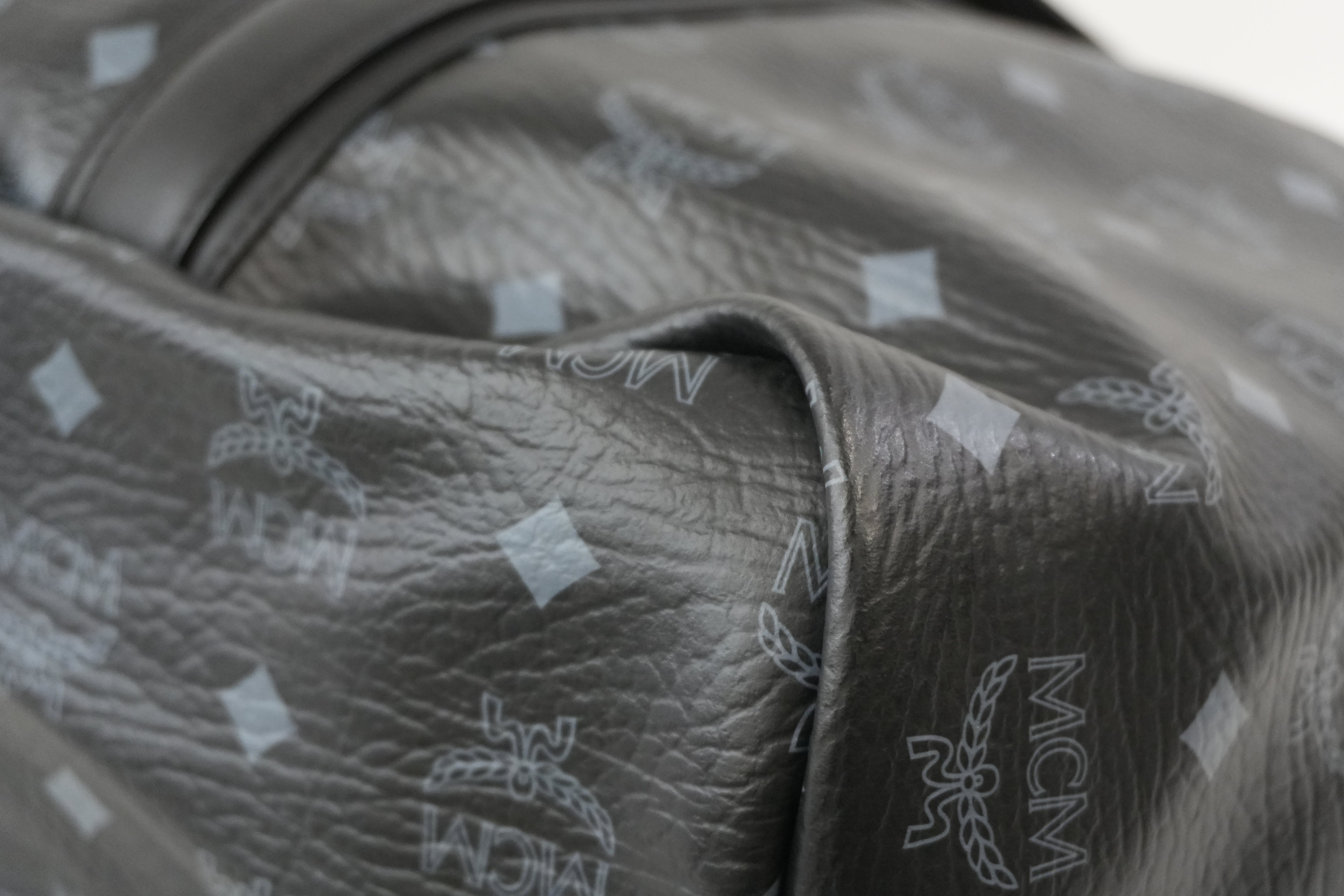 Pre-Owned MCM Tote Bag Black