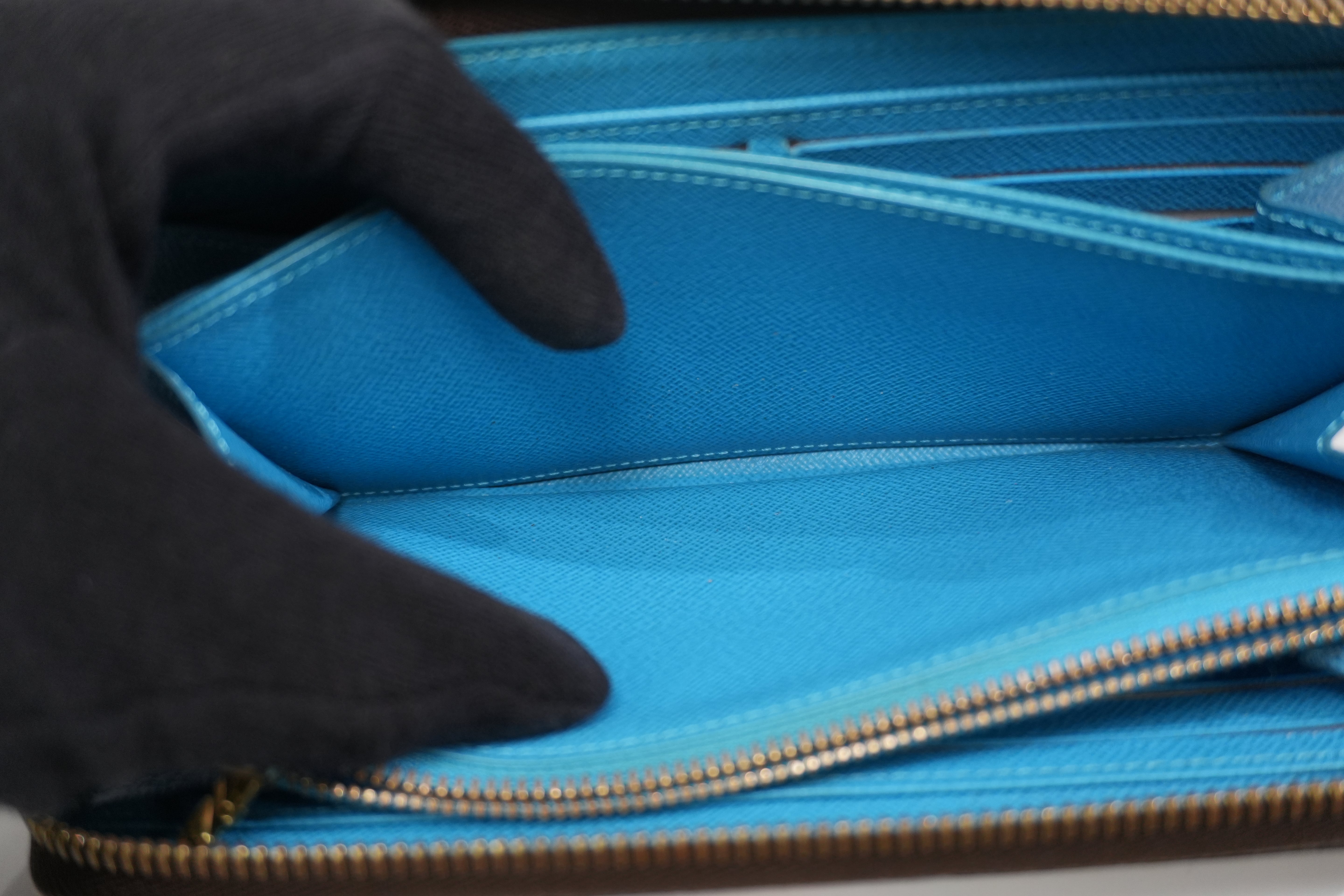 Pre-owned Louis Vuitton Monogram Zippy Long Wallet