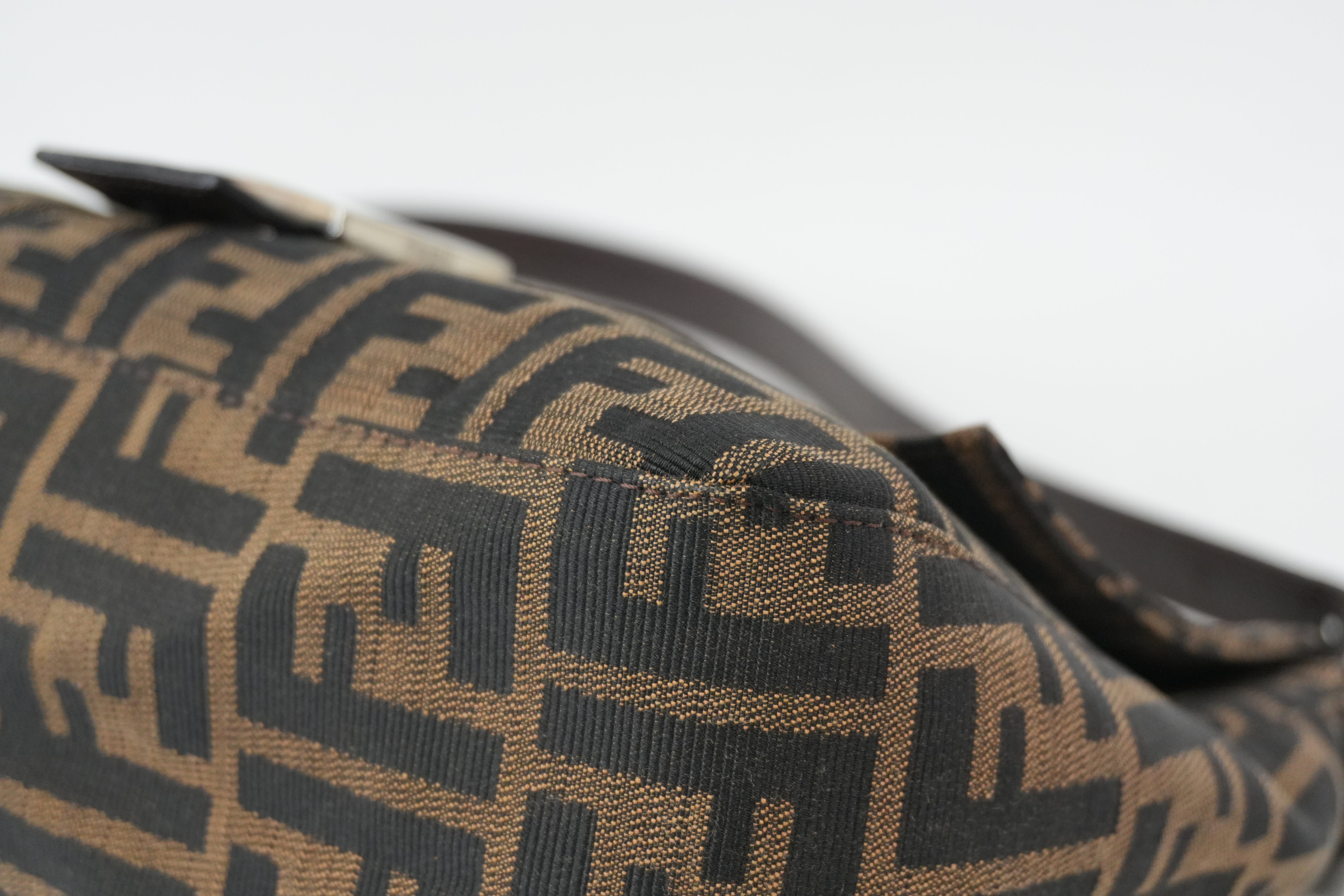Pre-Owned Fendi Zucca Mama Baguette Shoulder Bag Brown
