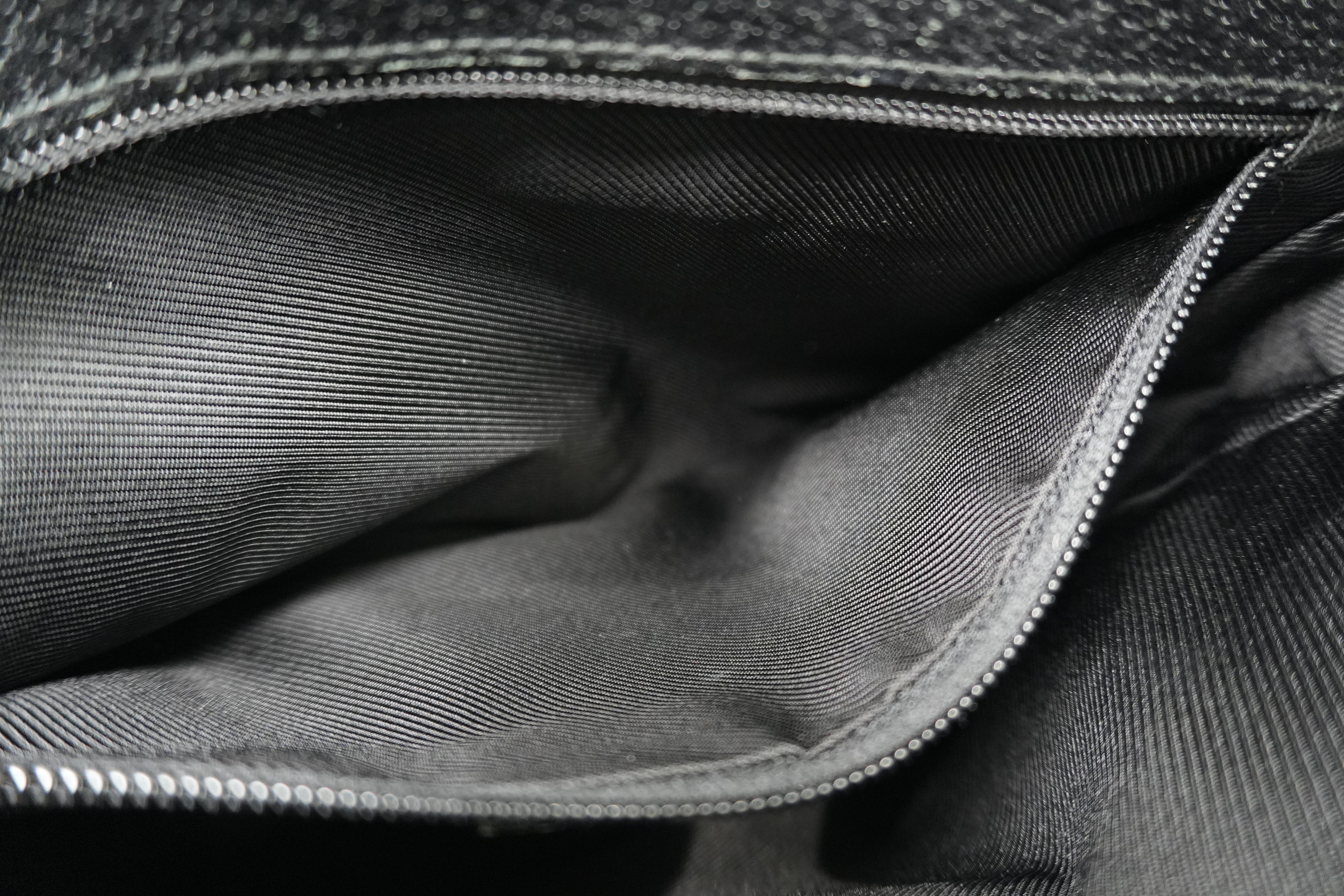 Gucci Shoulder Bag Black Canvas Used