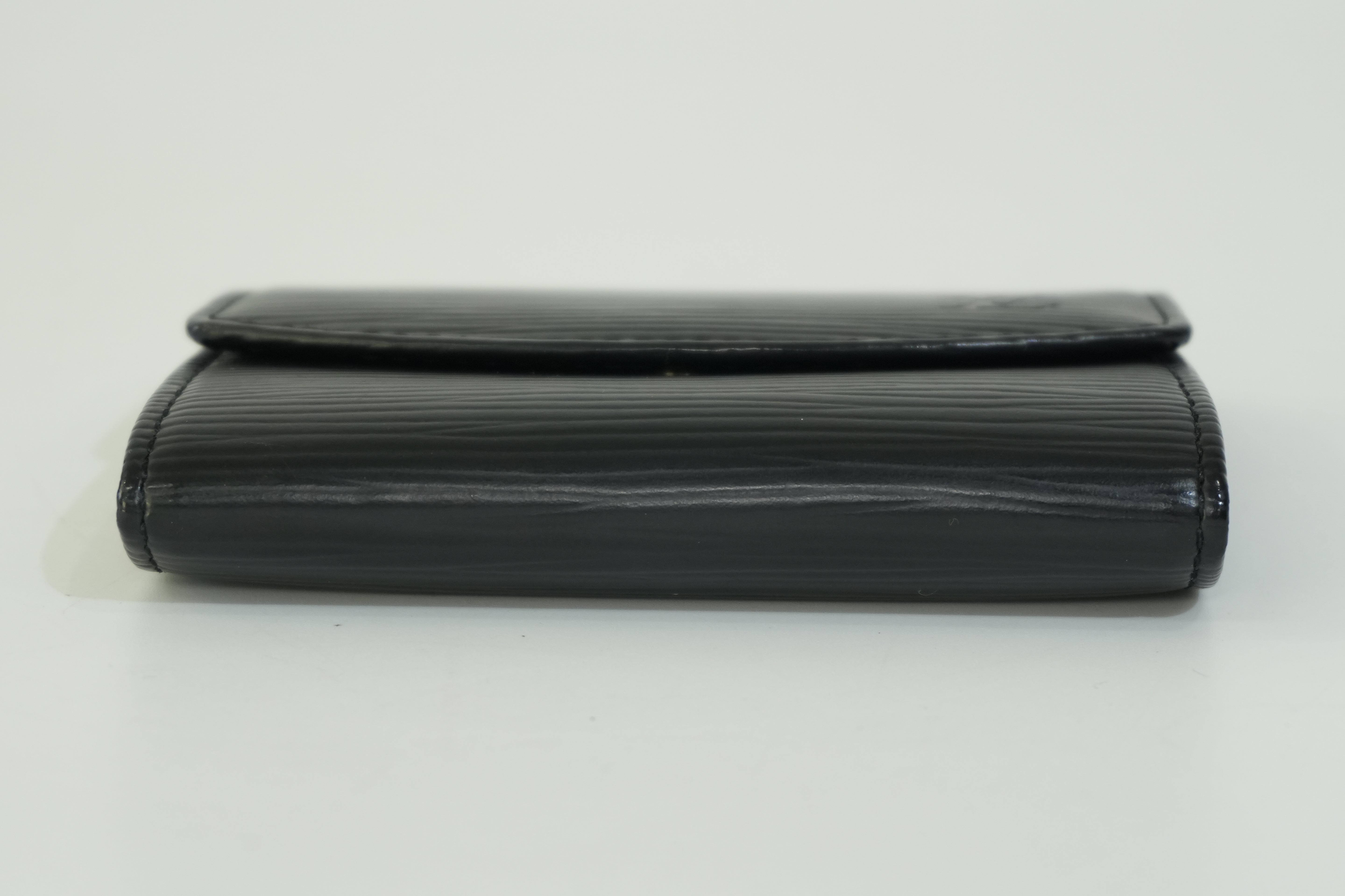Pre-owned Louis Vuitton Card Holder Black