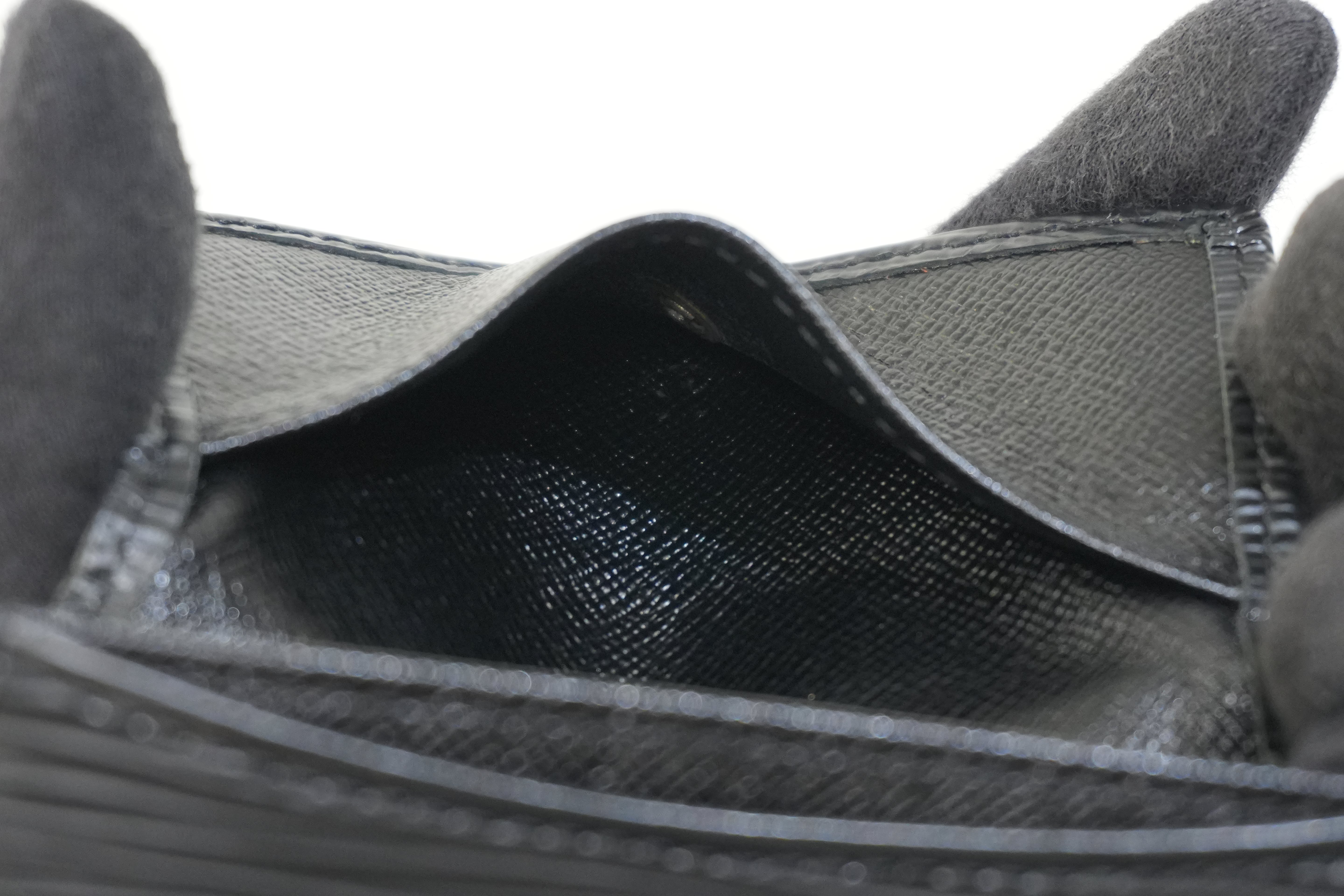 Pre-owned Louis Vuitton Card Holder Black