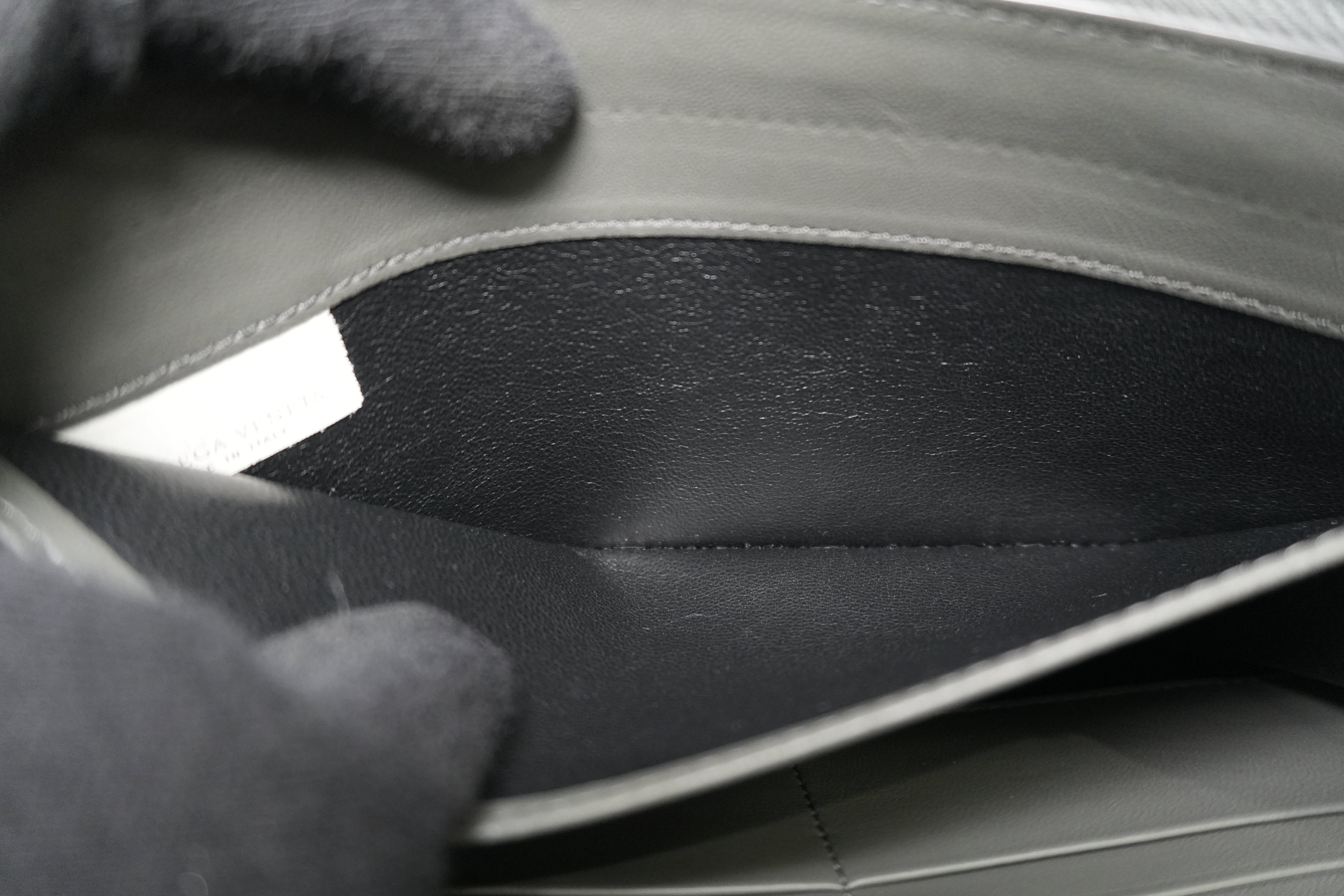 Pre-owned Bottega Veneta Leather Clutch Bag Gray