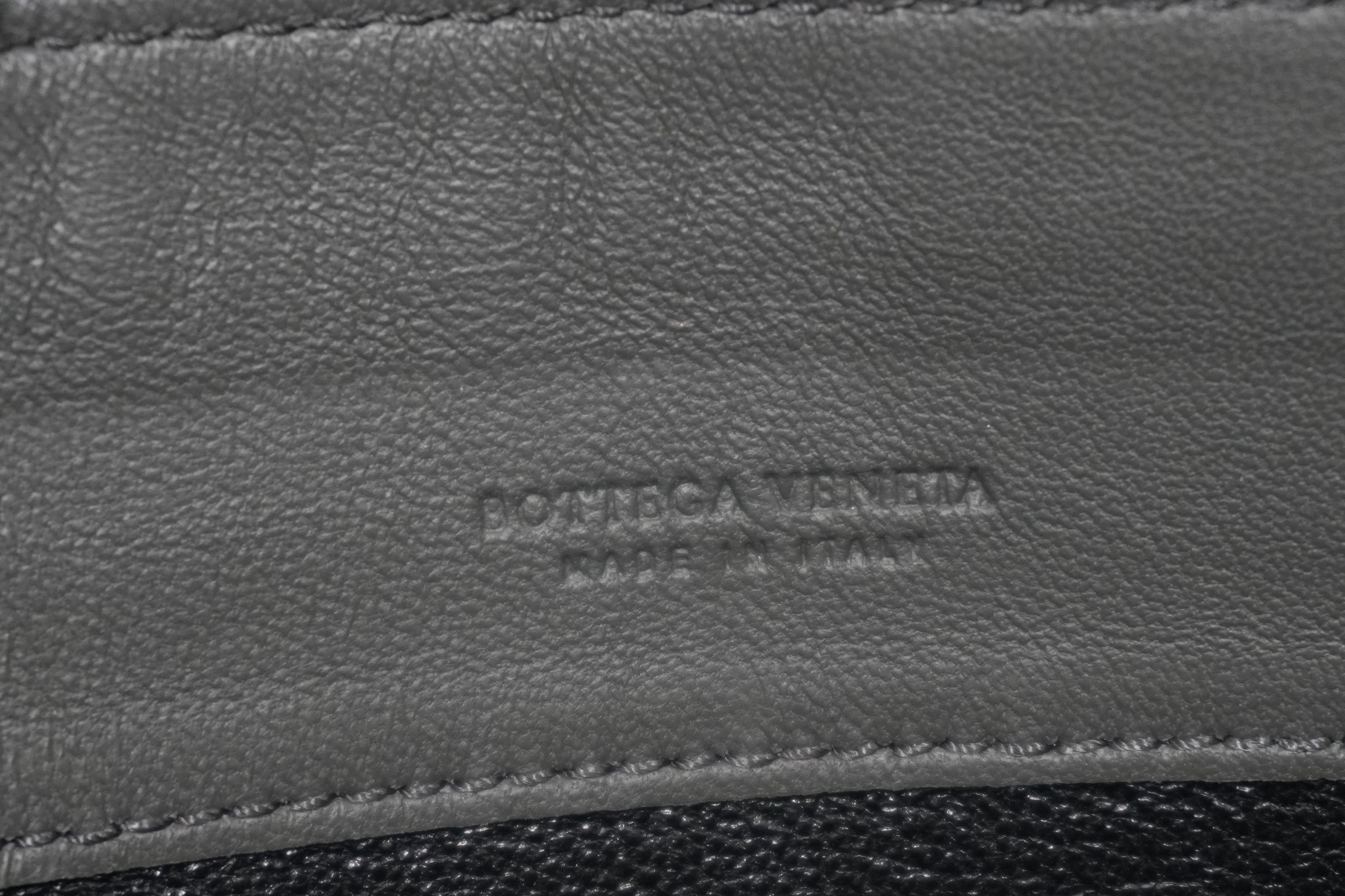 Pre-owned Bottega Veneta Leather Clutch Bag Gray