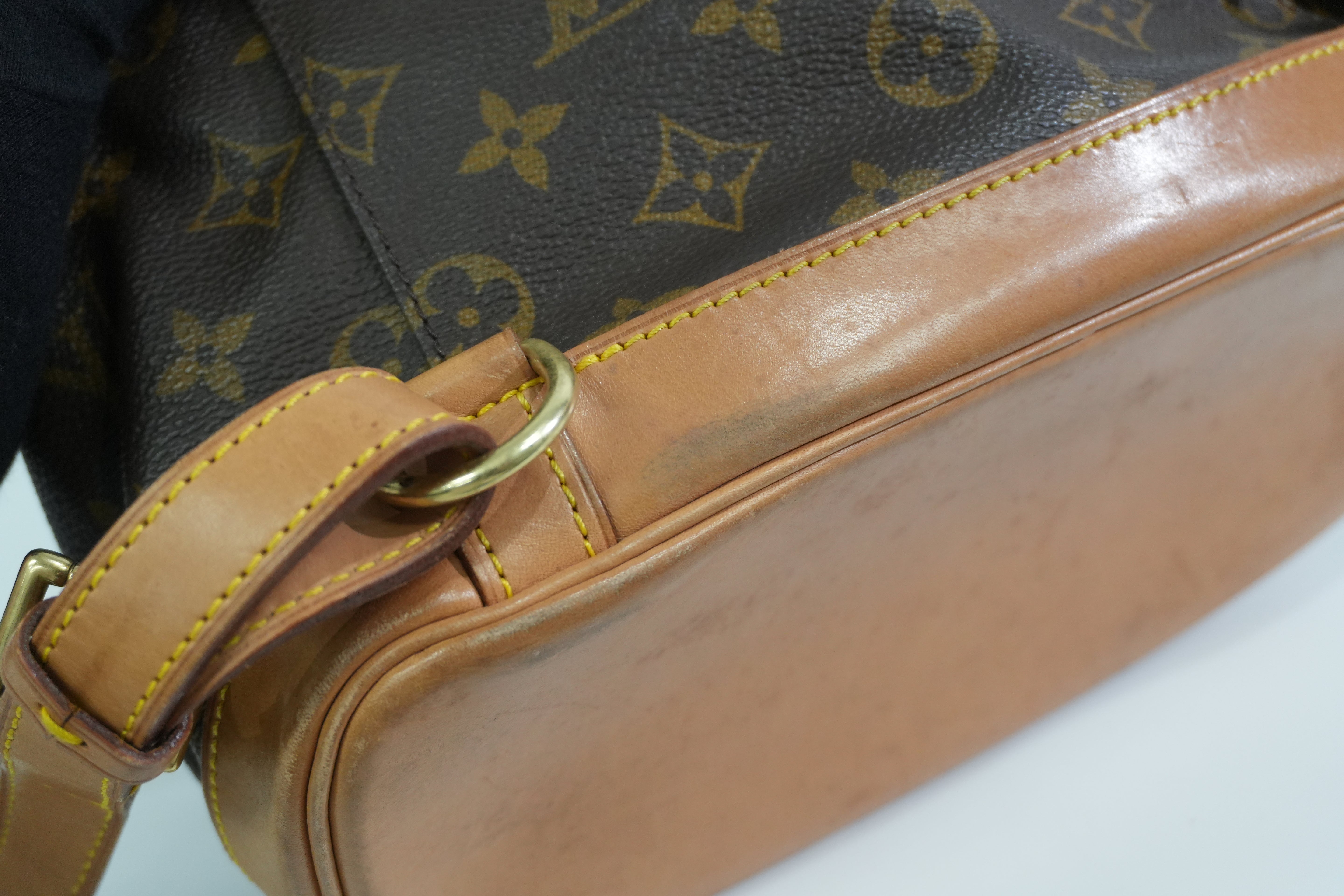 Pre-owned Louis Vuitton Monogram Montsouris PM Backpack
