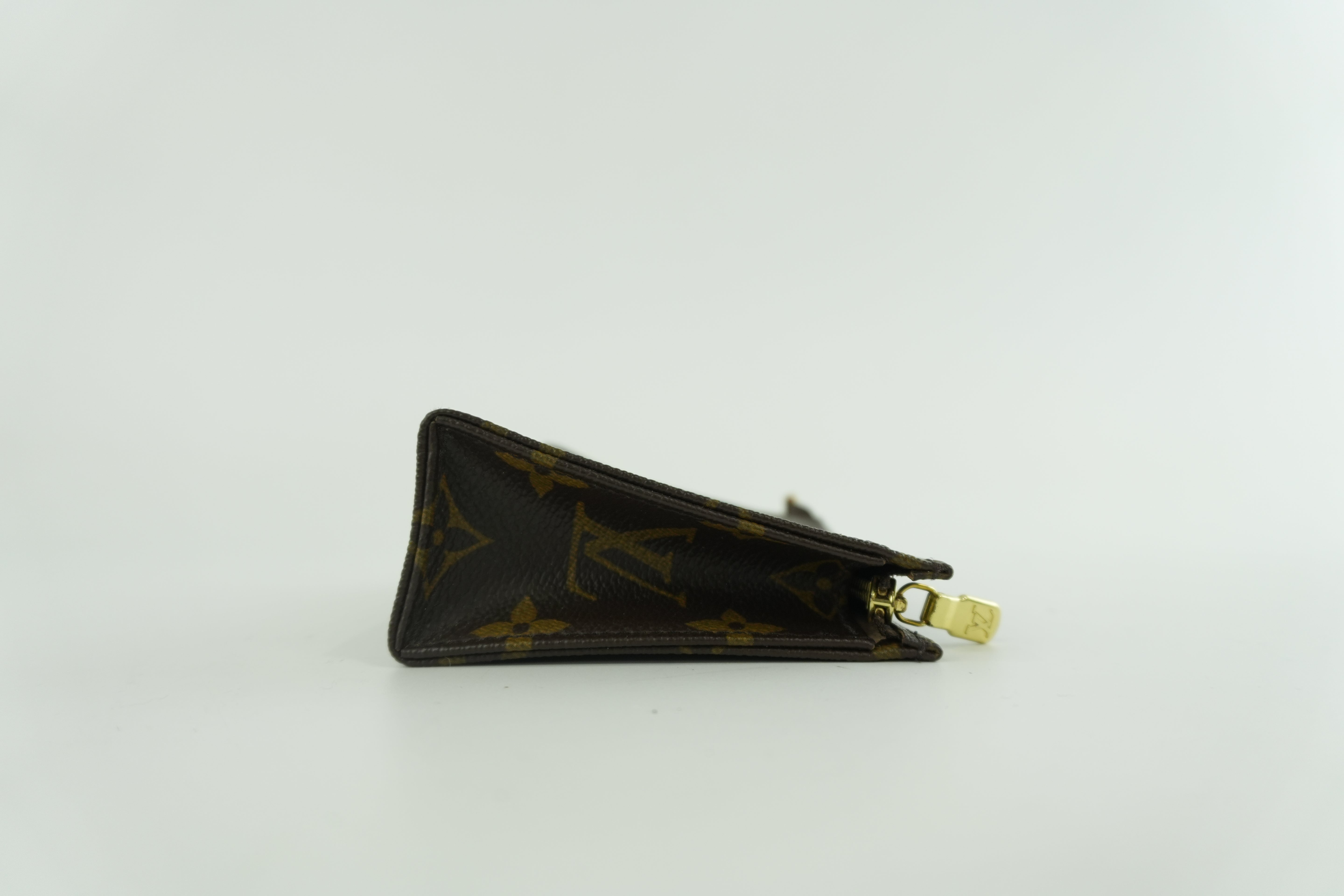 Pre-owned Louis Vuitton Monogram Toiletry 15 Pouch