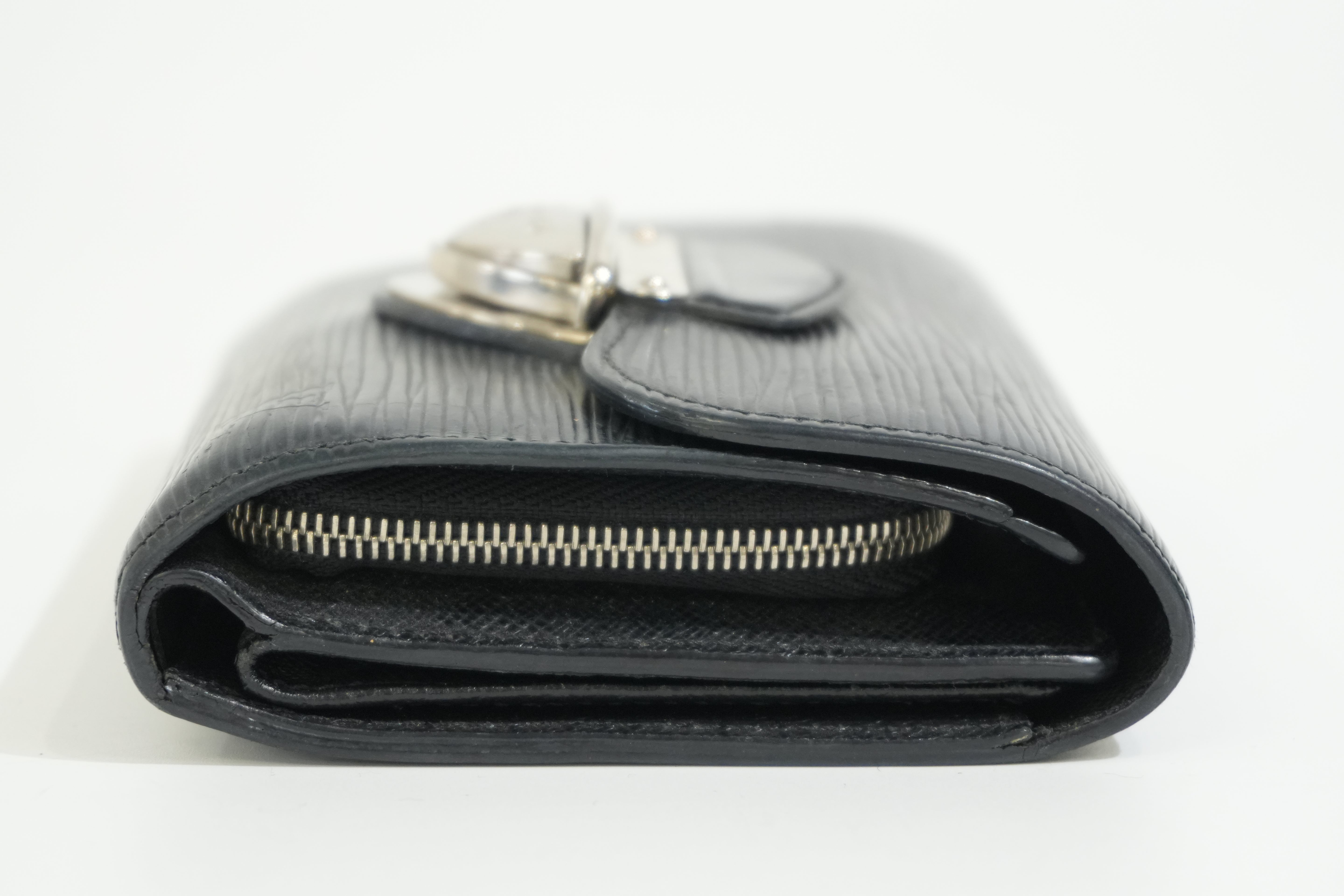 Pre-owned Louis Vuitton Epi Joey Compact Wallet Black