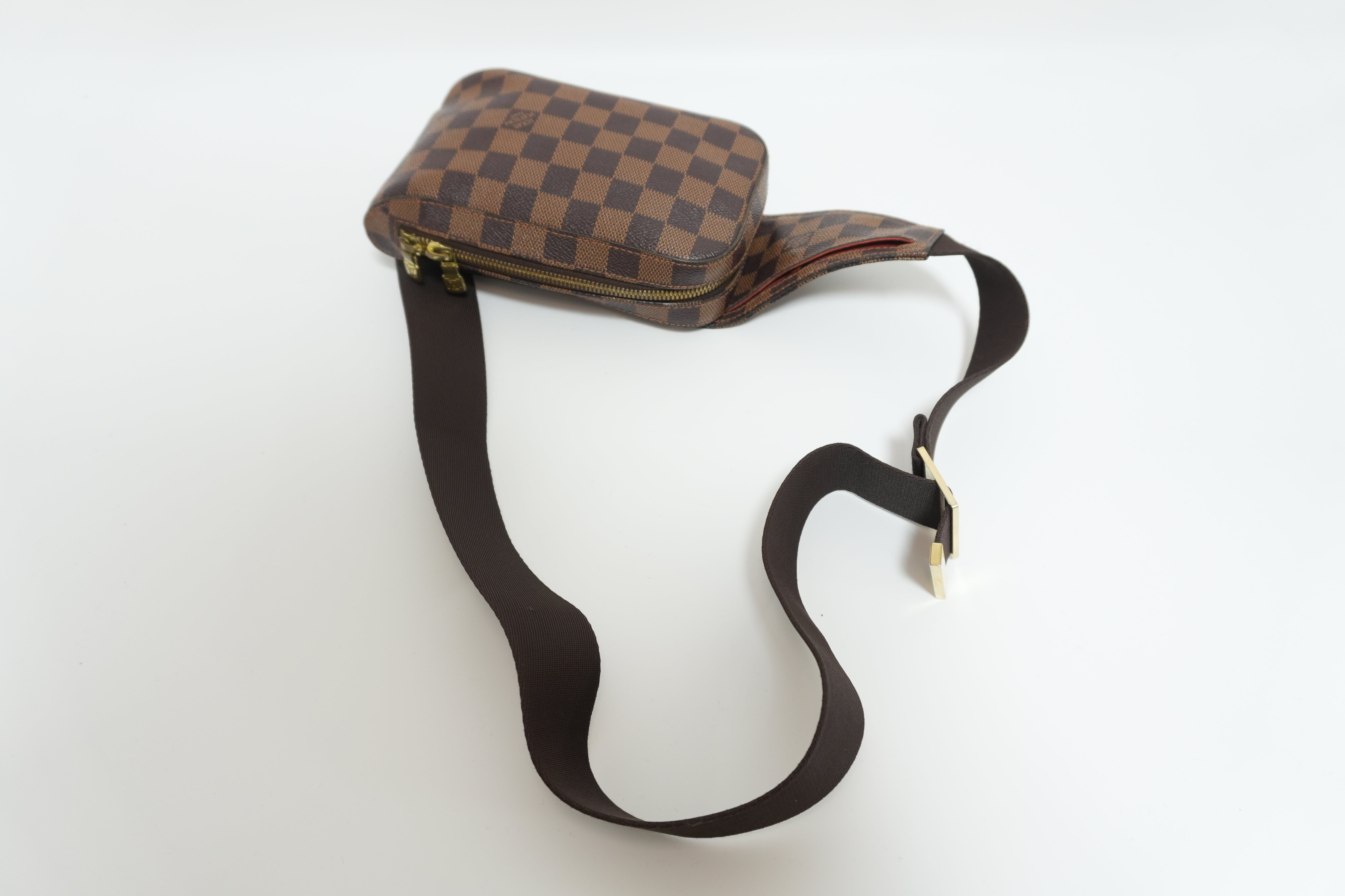 Louis Vuitton Geronimo Body Bag Used