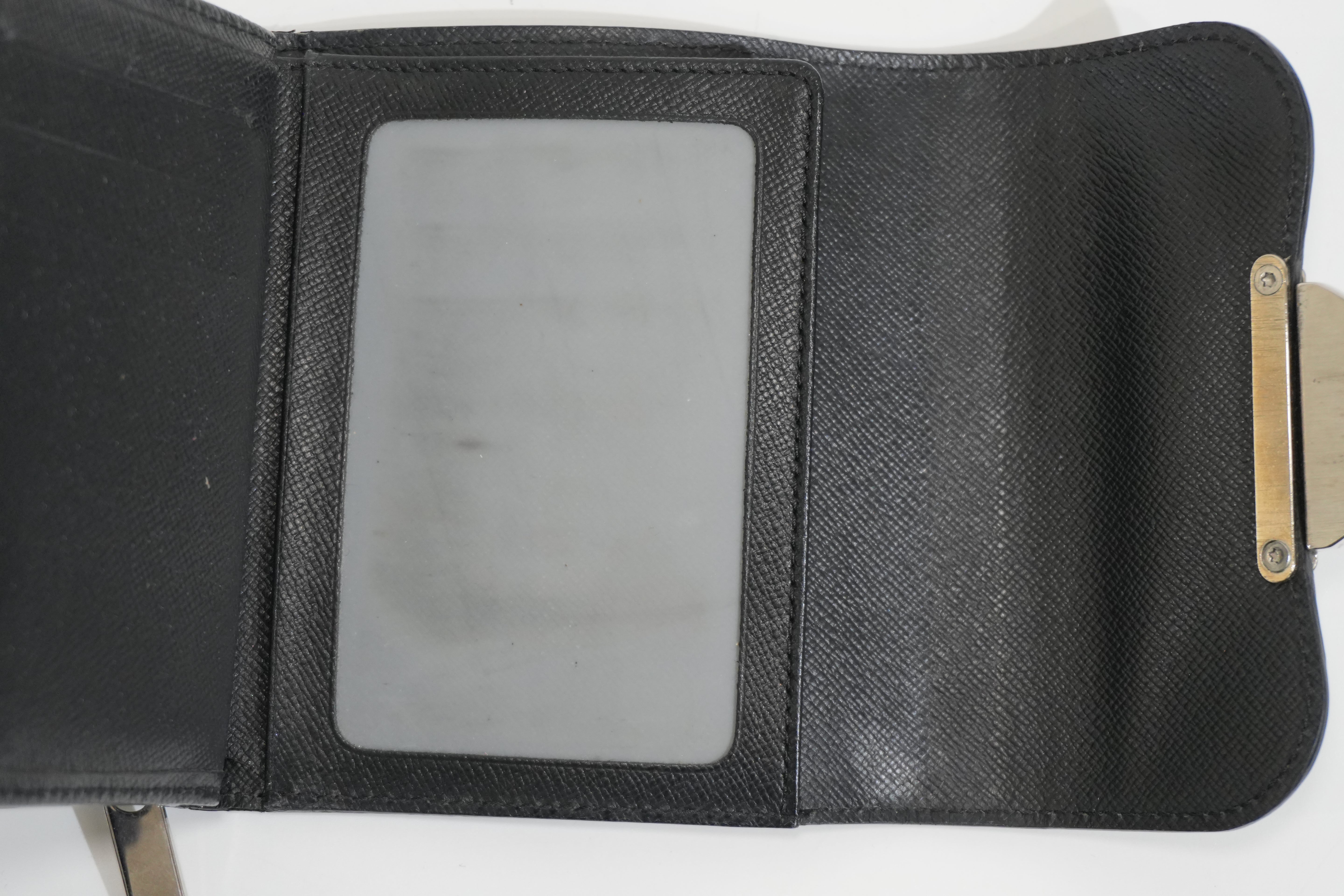 Pre-owned Louis Vuitton Epi Joey Compact Wallet Black