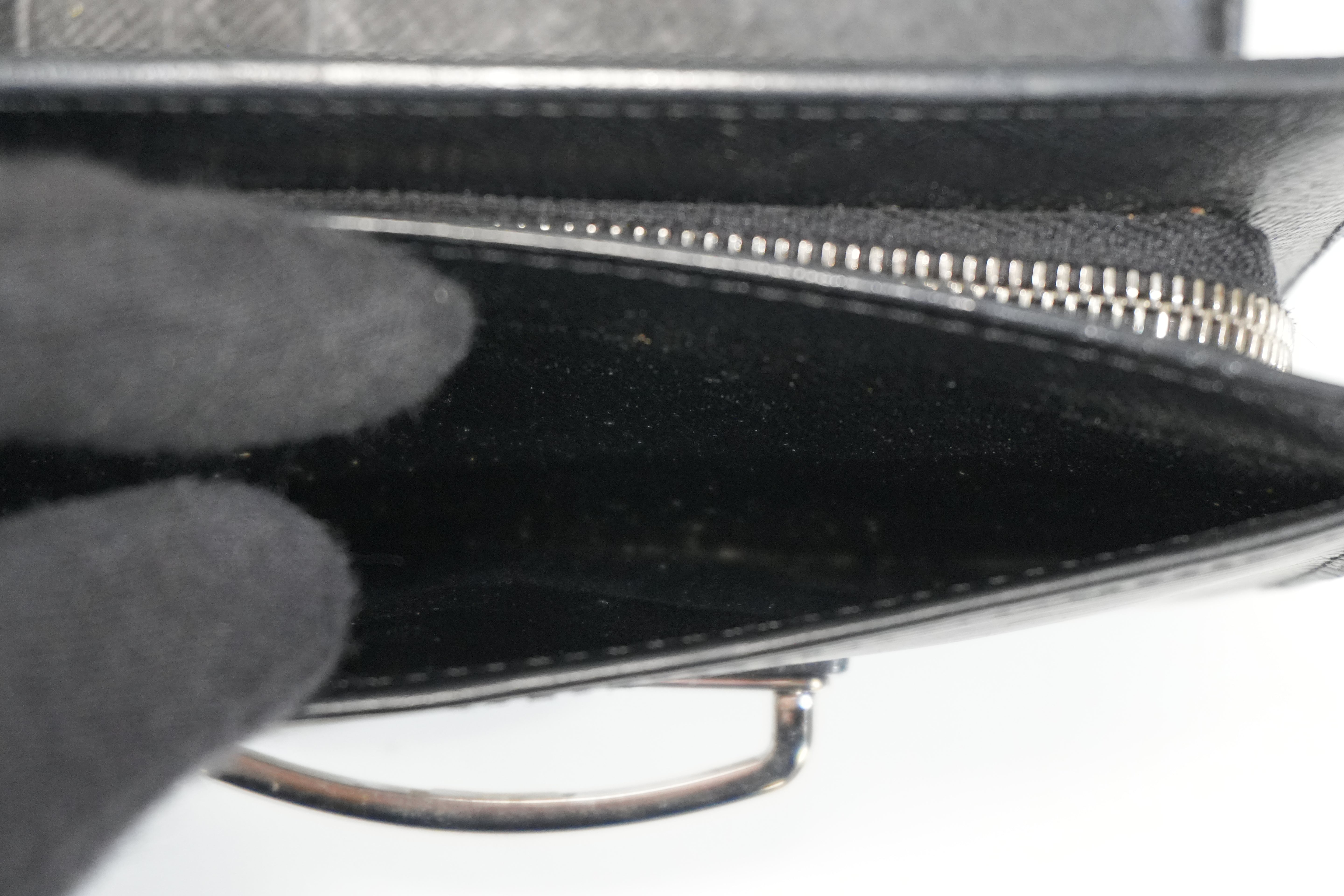 Pre-owned Louis Vuitton Epi Joey Compact Wallet Black
