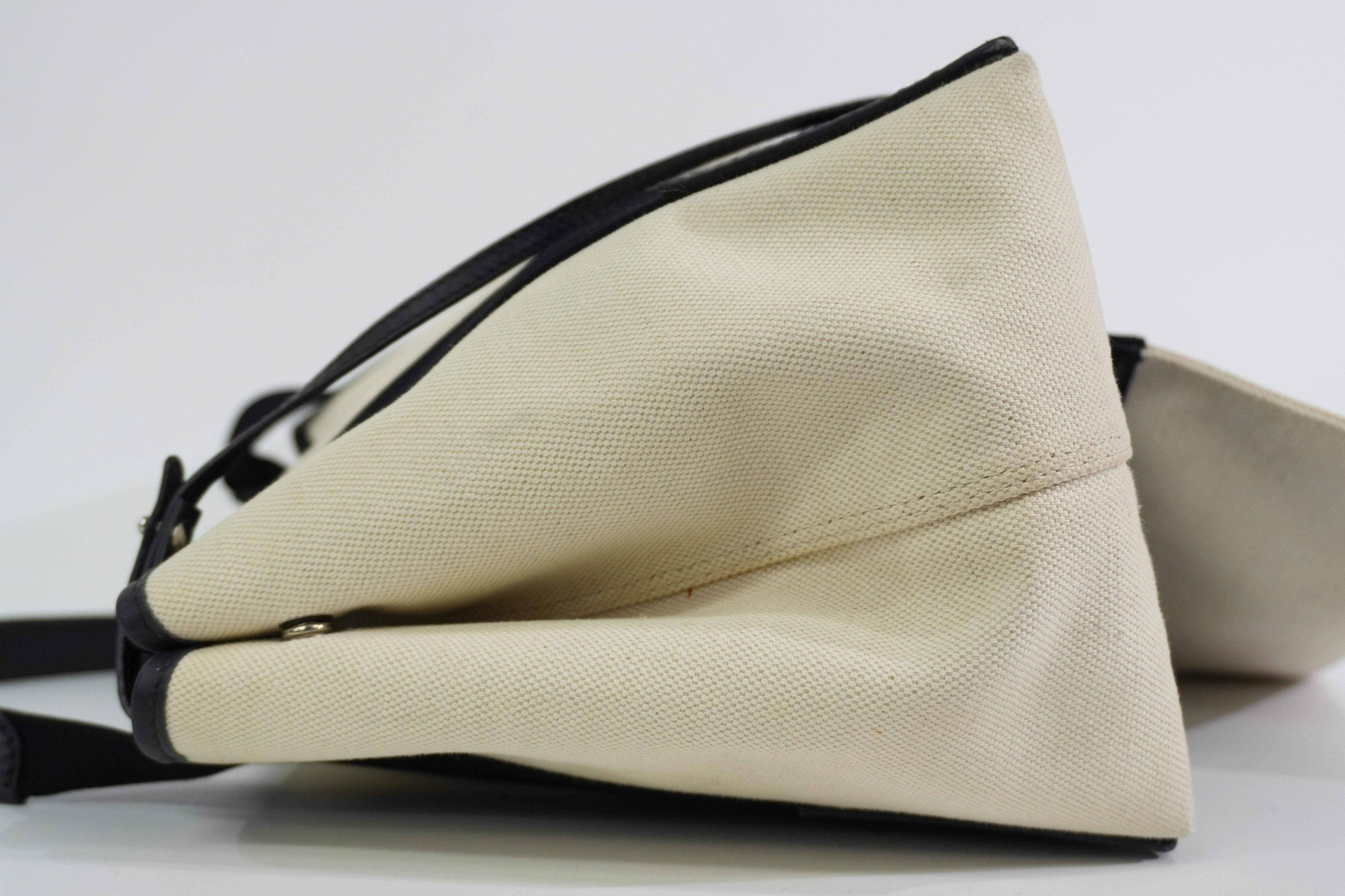 Pre-owned Balenciaga Navy Cabas Small Handbag Black and White