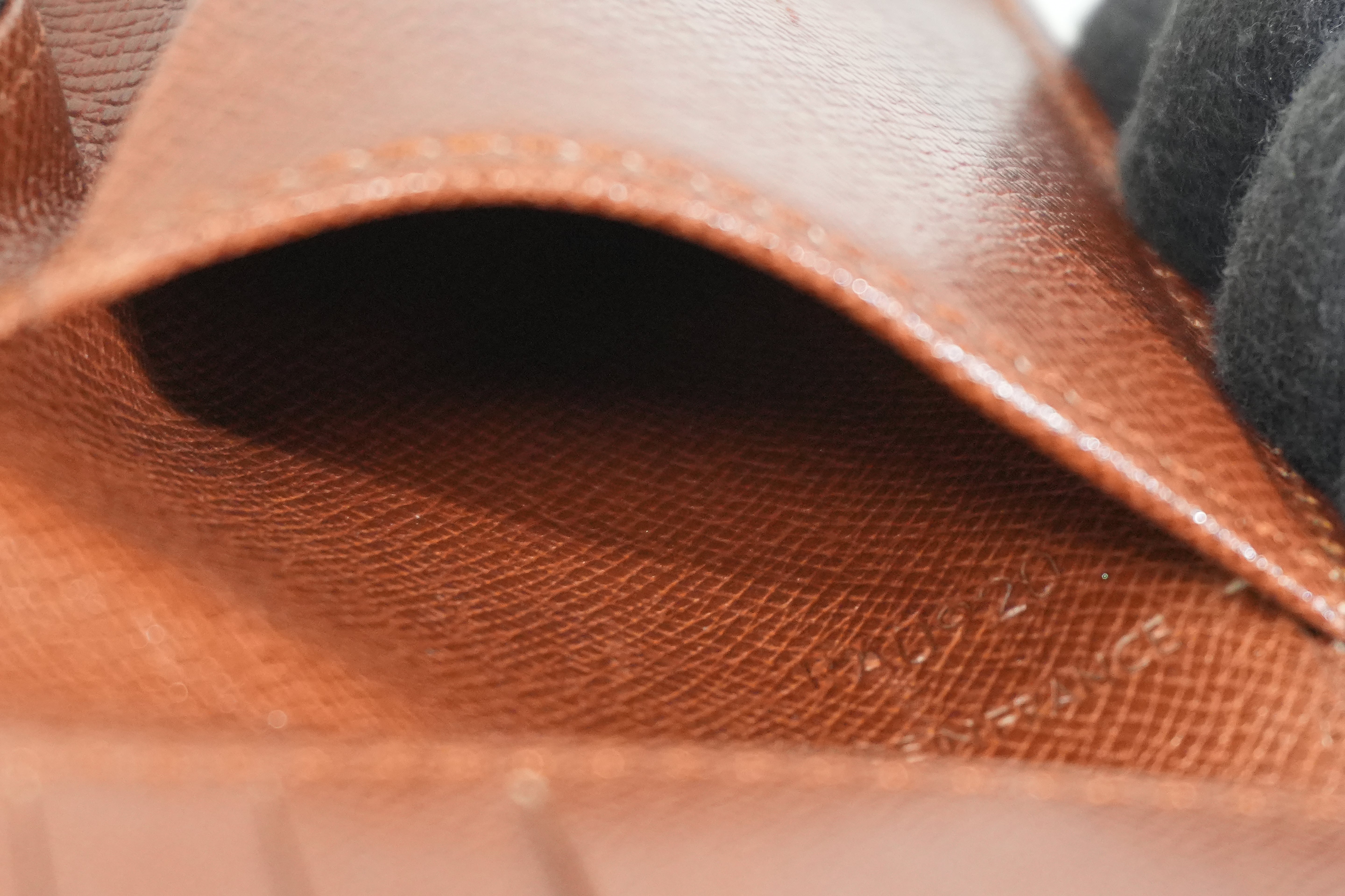 Pre-owned Louis Vuitton Monogram Bifold Wallet