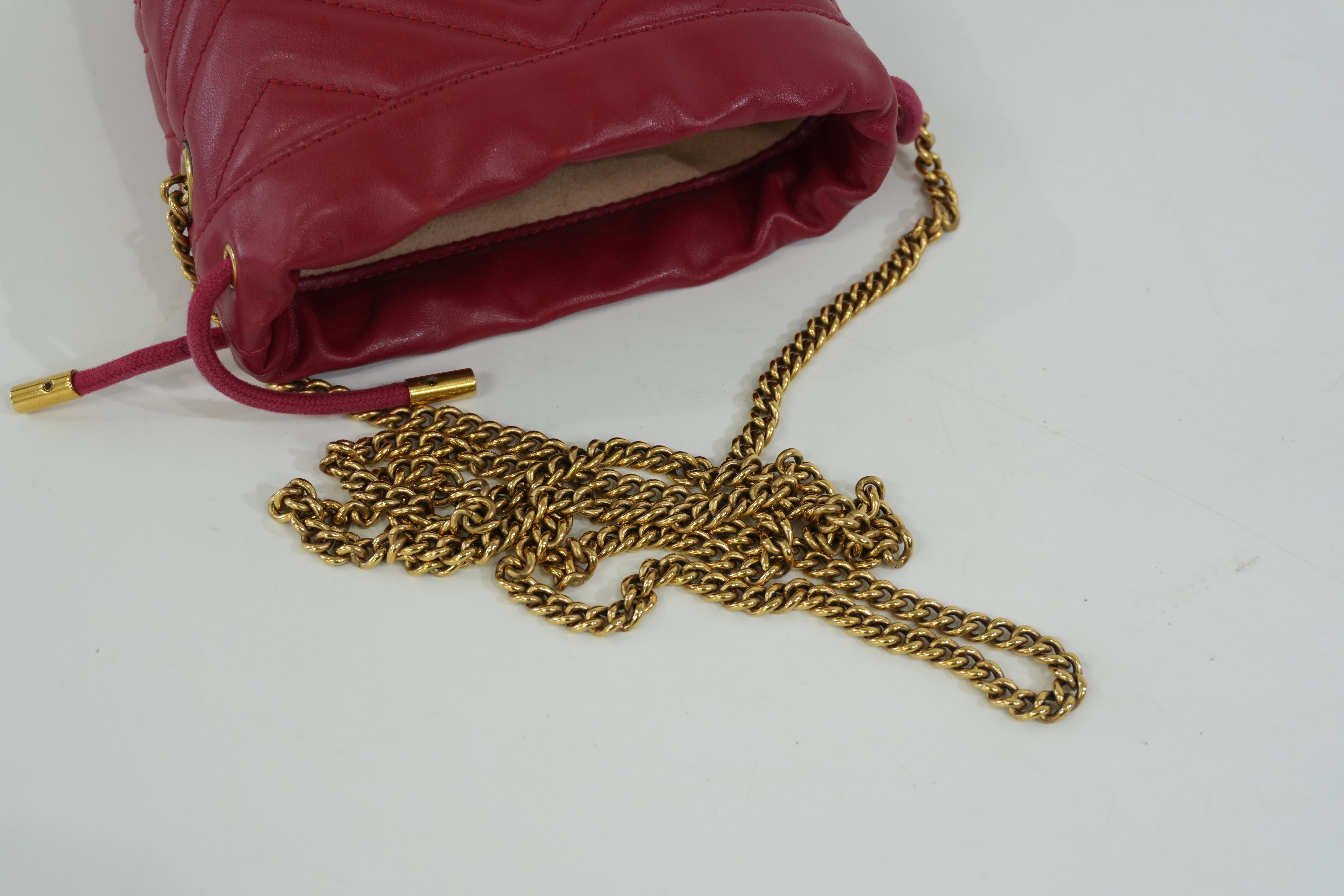 Pre-Owned Gucci Marmont Mini Bucket Crossbody Bag Red