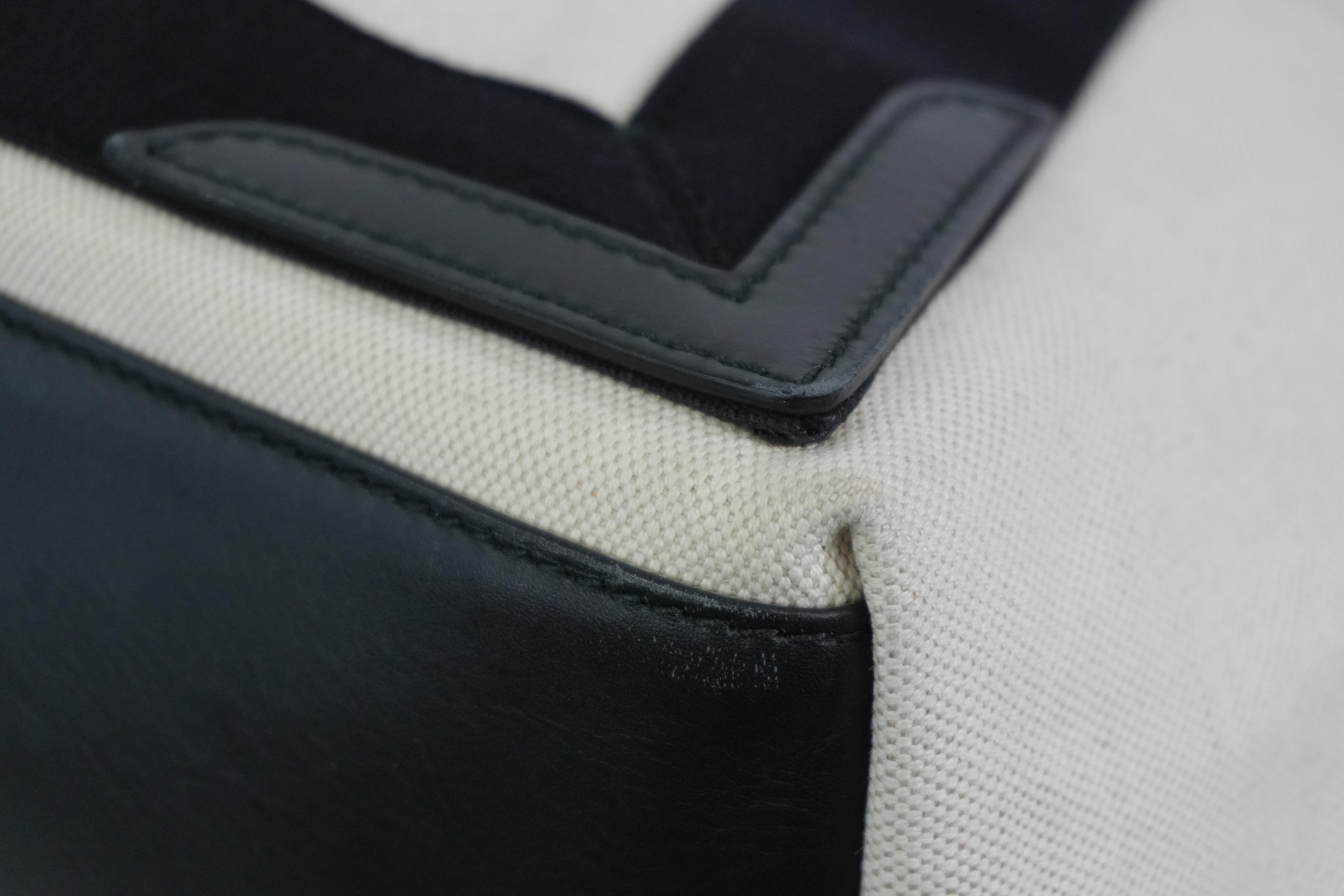 Pre-owned Balenciaga Navy Cabas Large Handbag Black and White