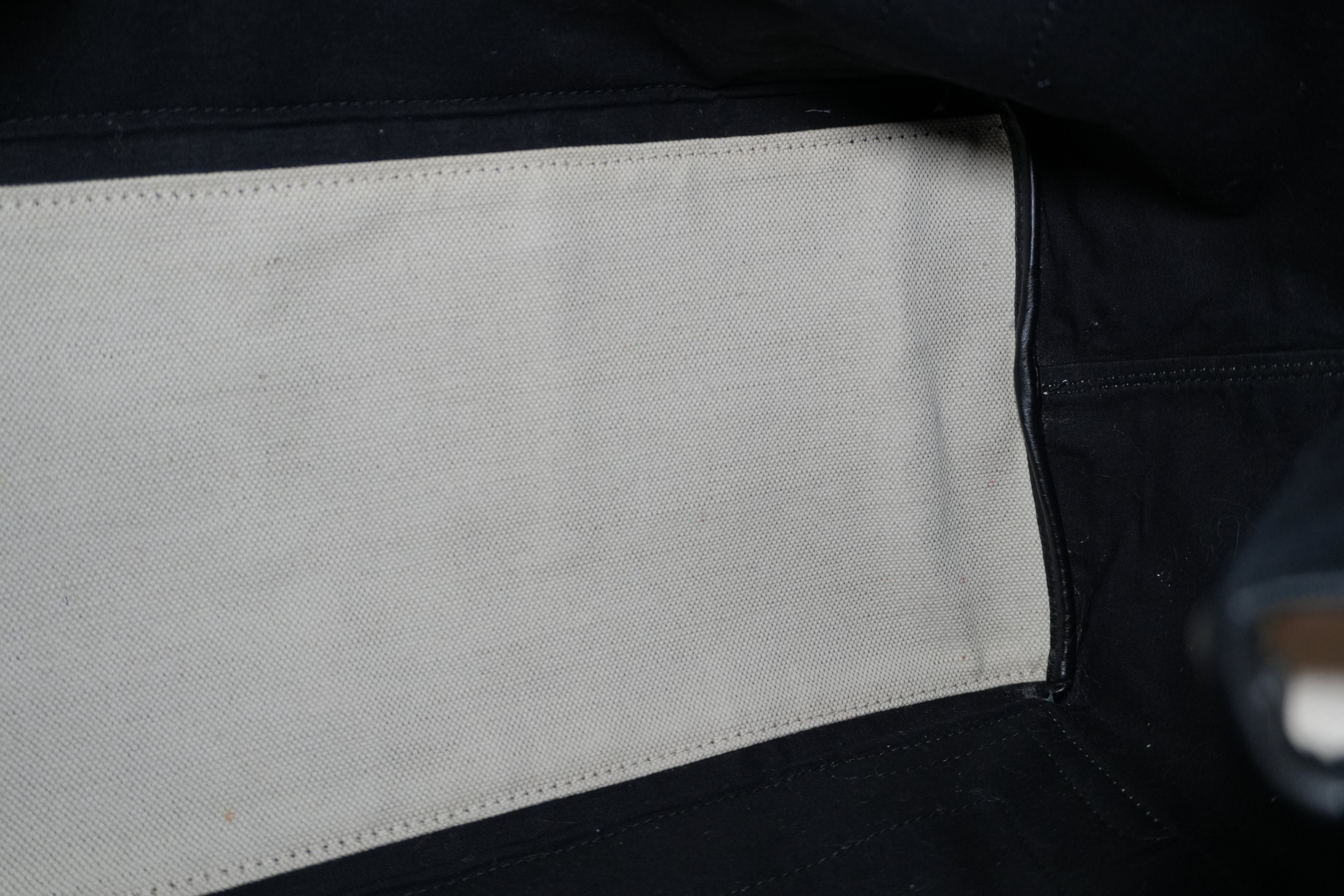 Pre-owned Balenciaga Navy Cabas Large Handbag Black and White