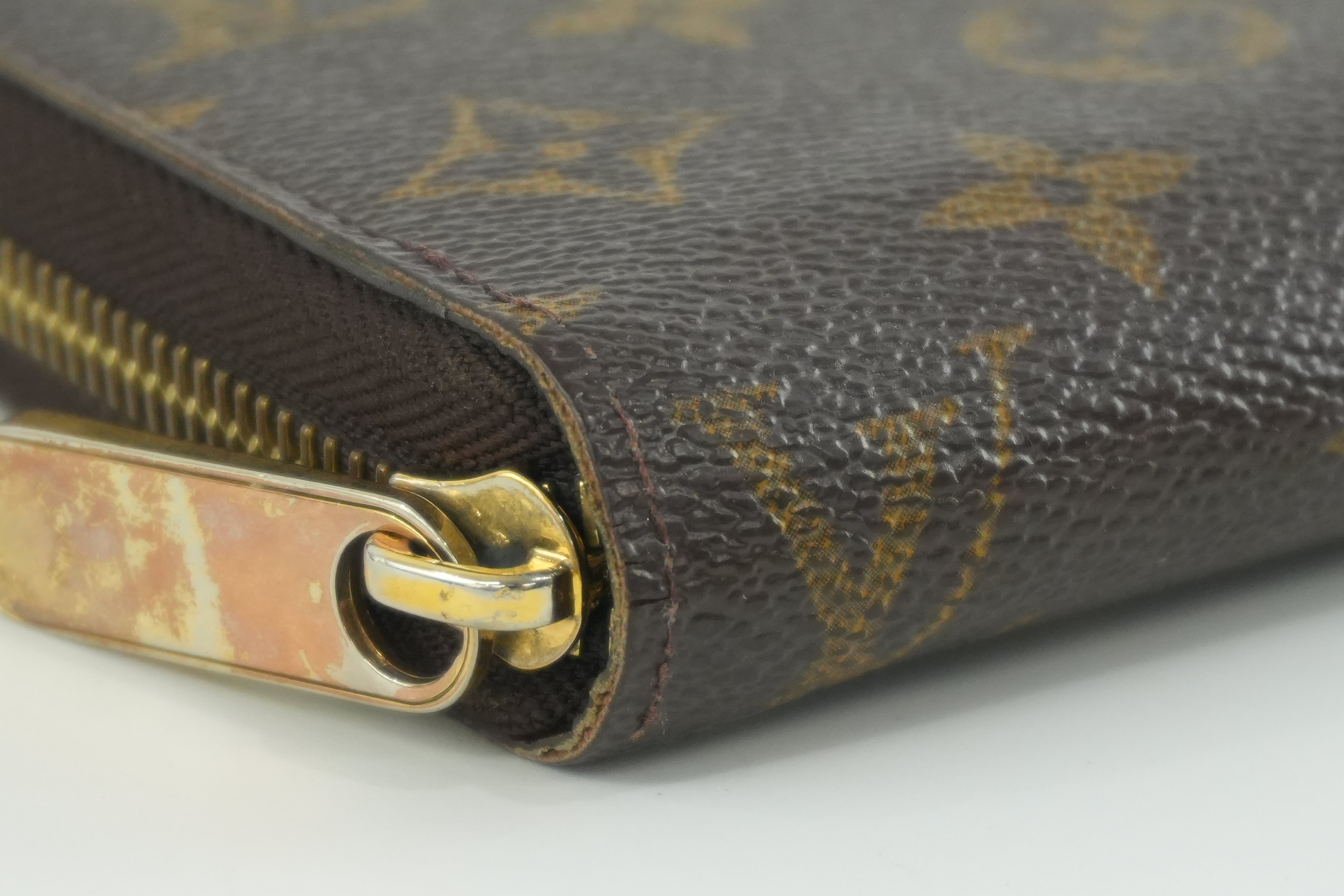 Pre-owned Louis Vuitton Monogram Zippy Wallet