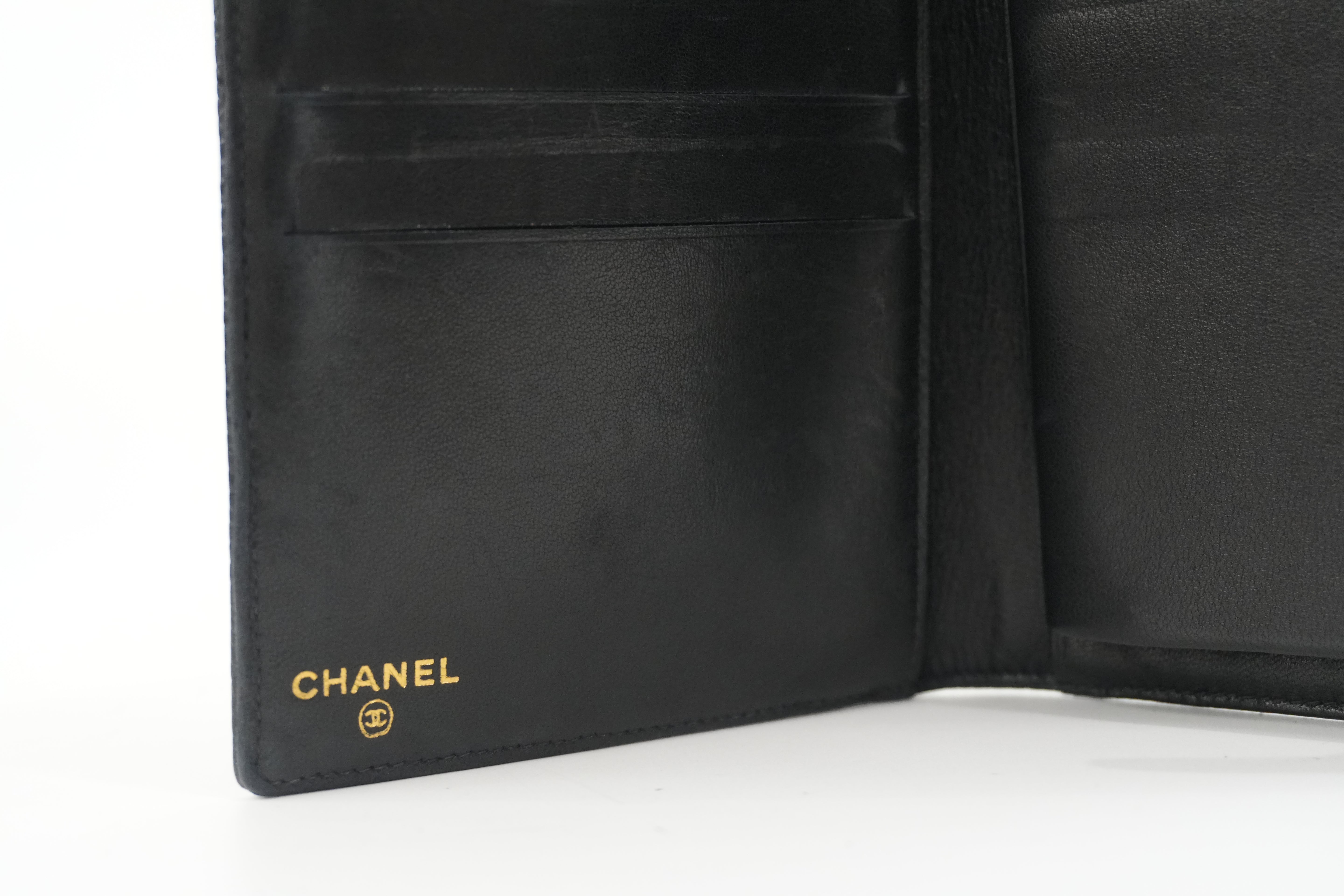 Pre-owned Chanel Caviar Skin Long Wallet