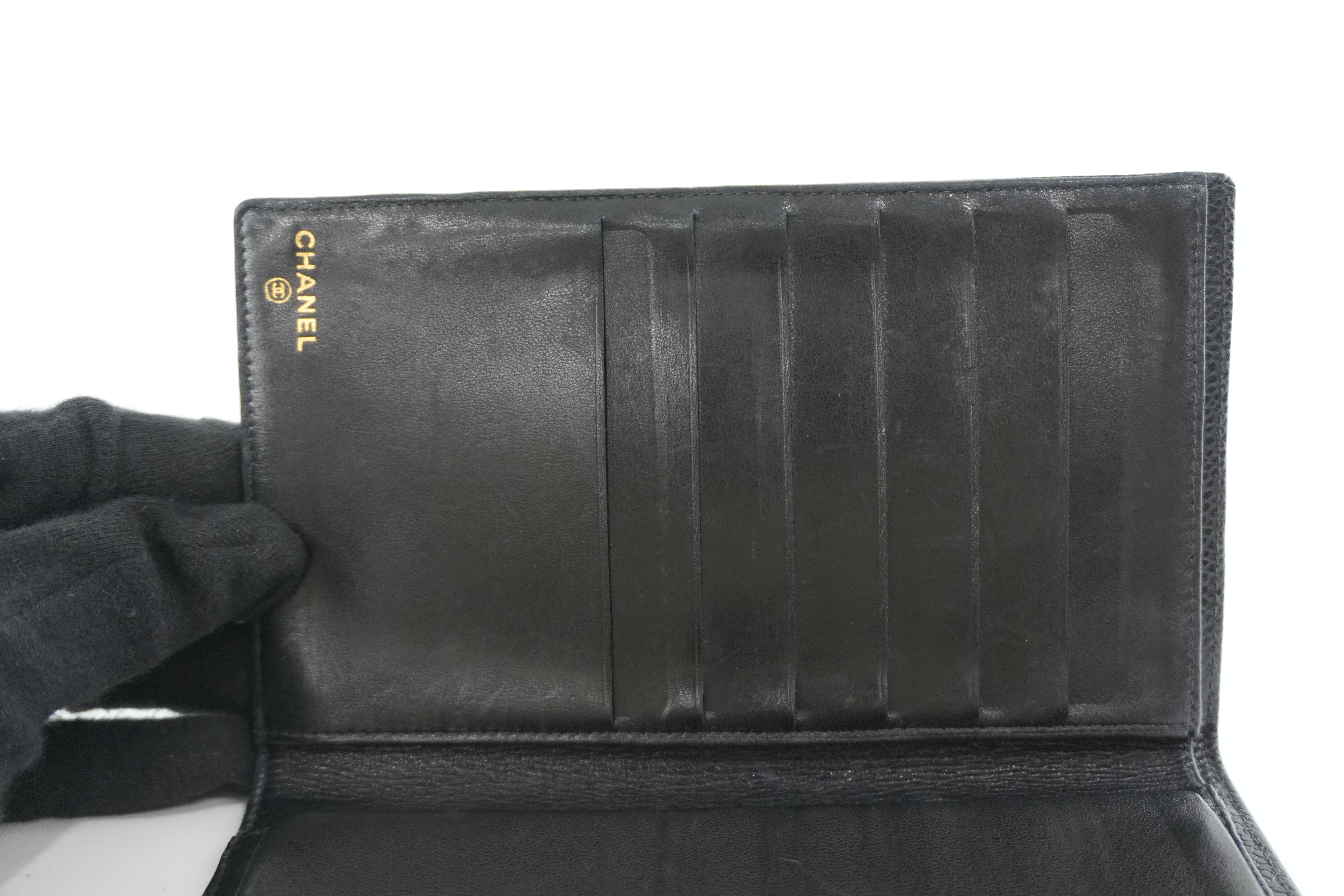 Pre-owned Chanel Caviar Skin Long Wallet