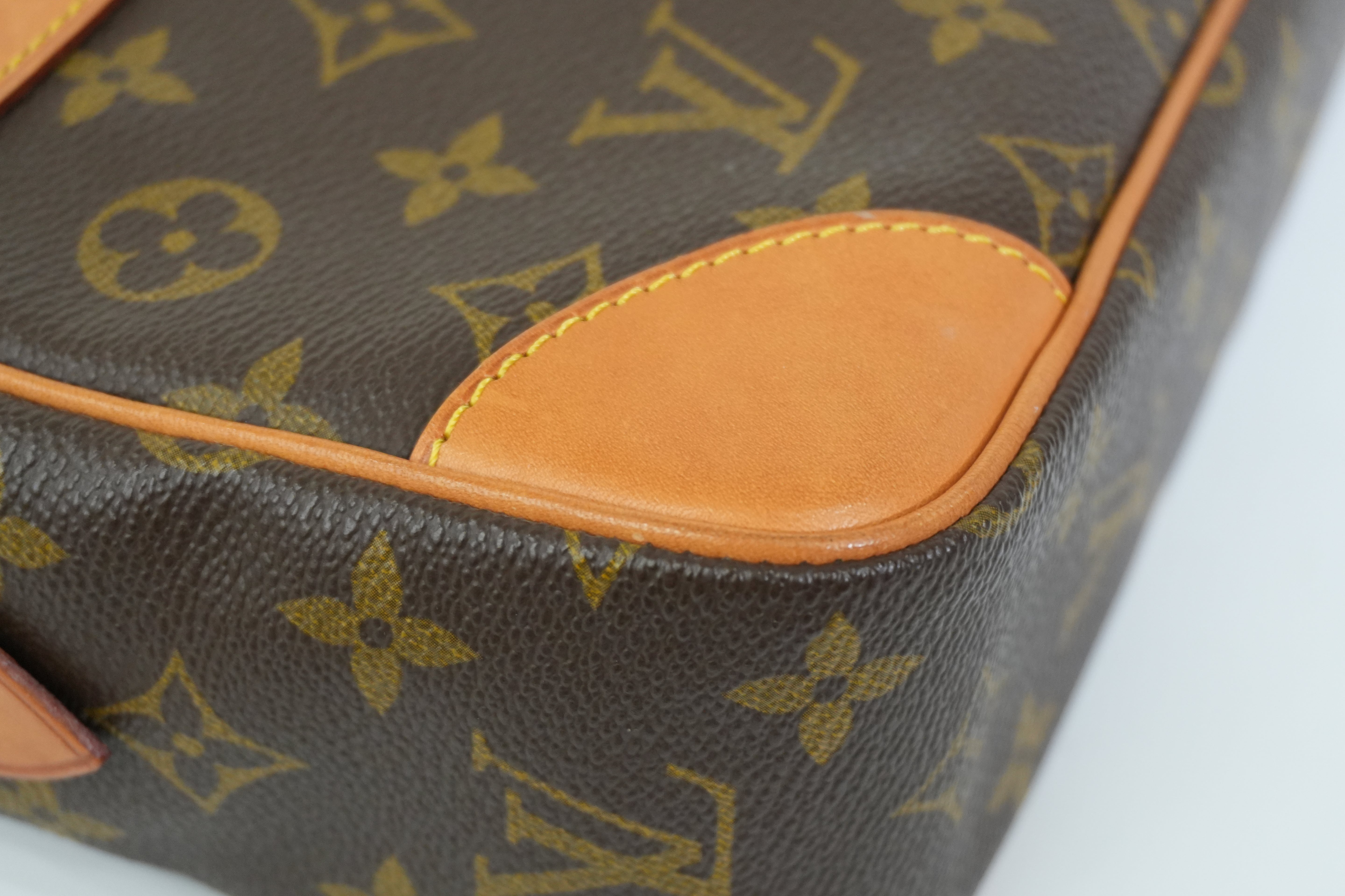 Pre-owned Louis Vuitton Monogram Compiegne 28 Clutch Bag