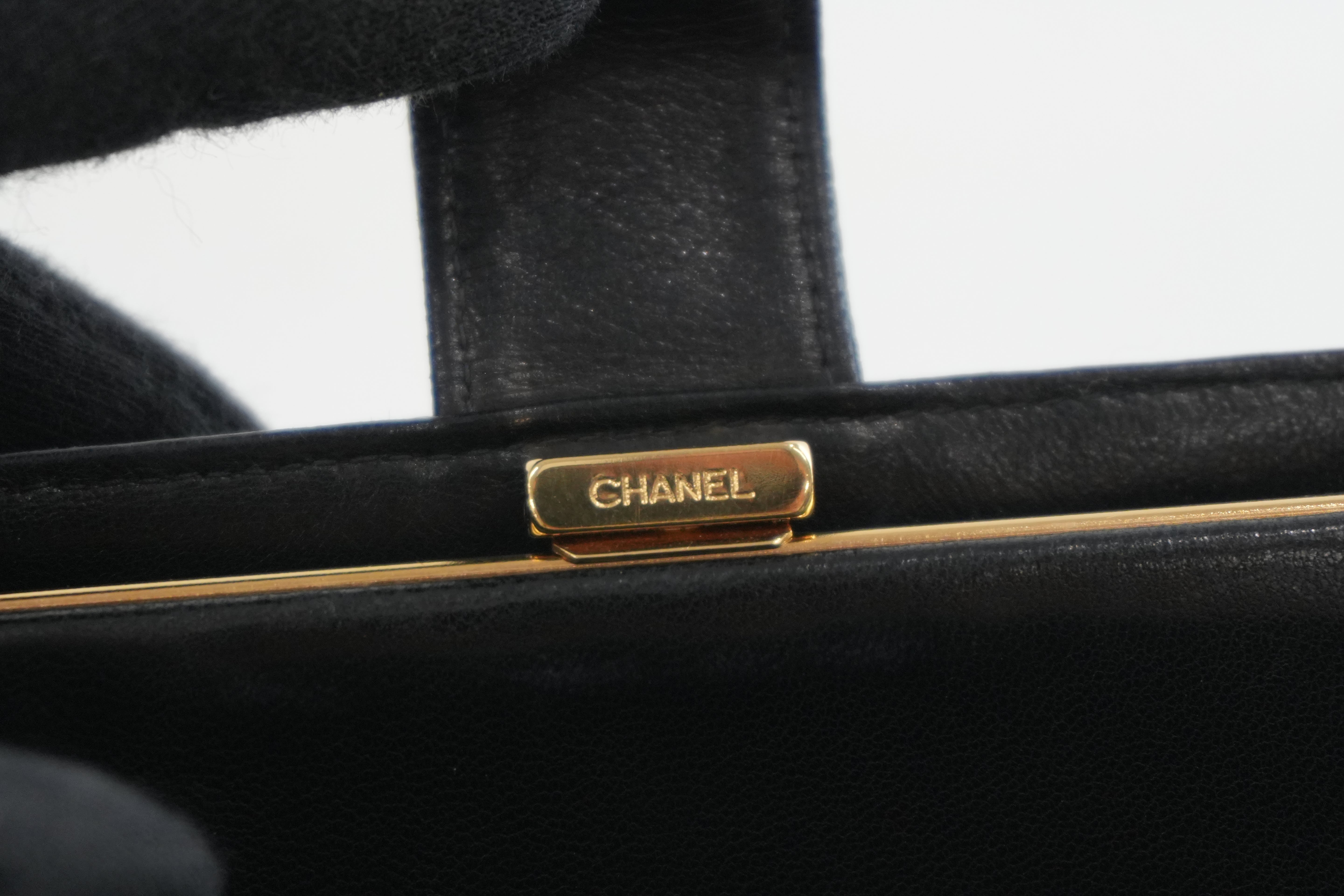 Pre-owned Chanel Caviar Skin Long Wallet