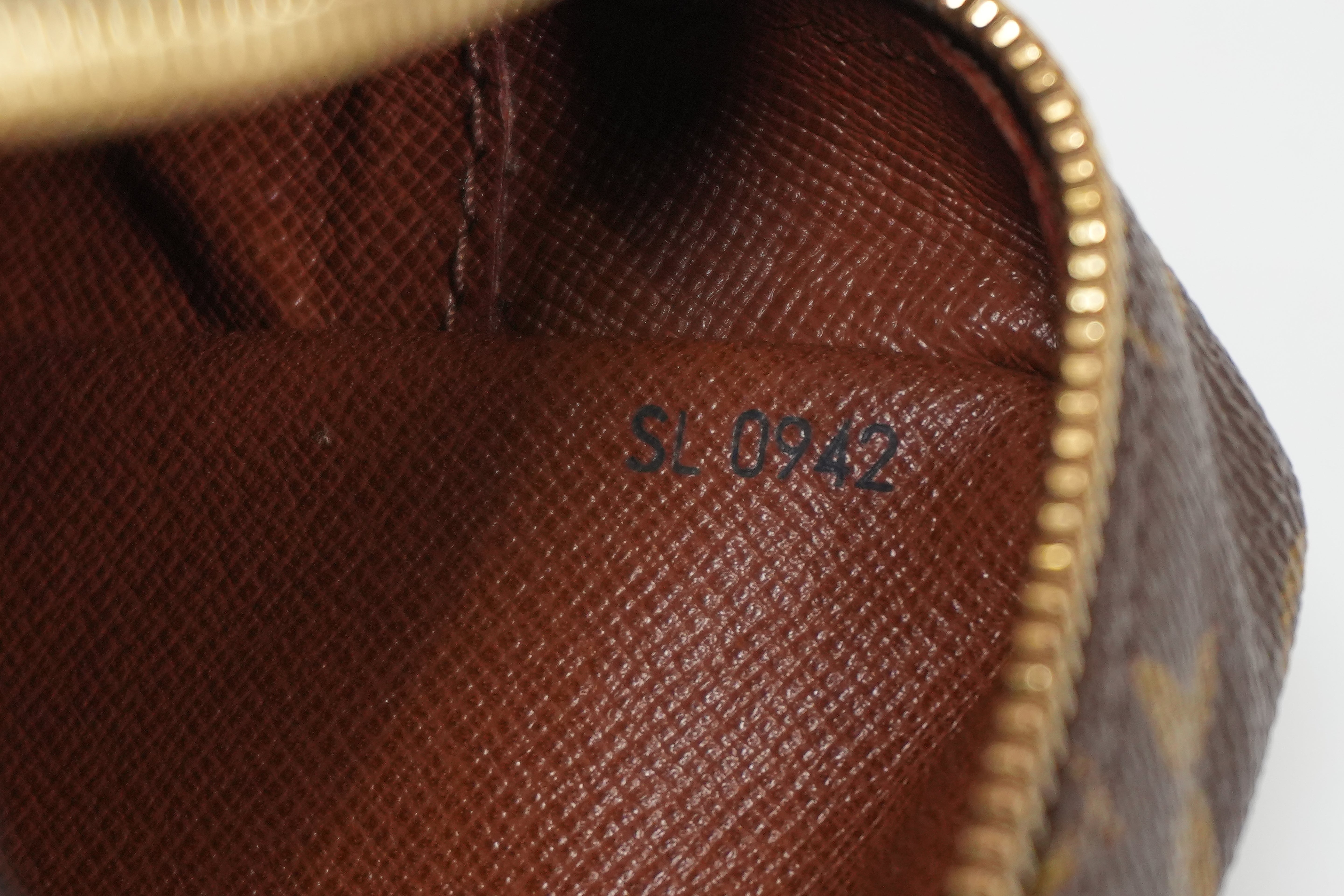 Pre-owned Louis Vuitton Monogram Compiegne 28 Clutch Bag