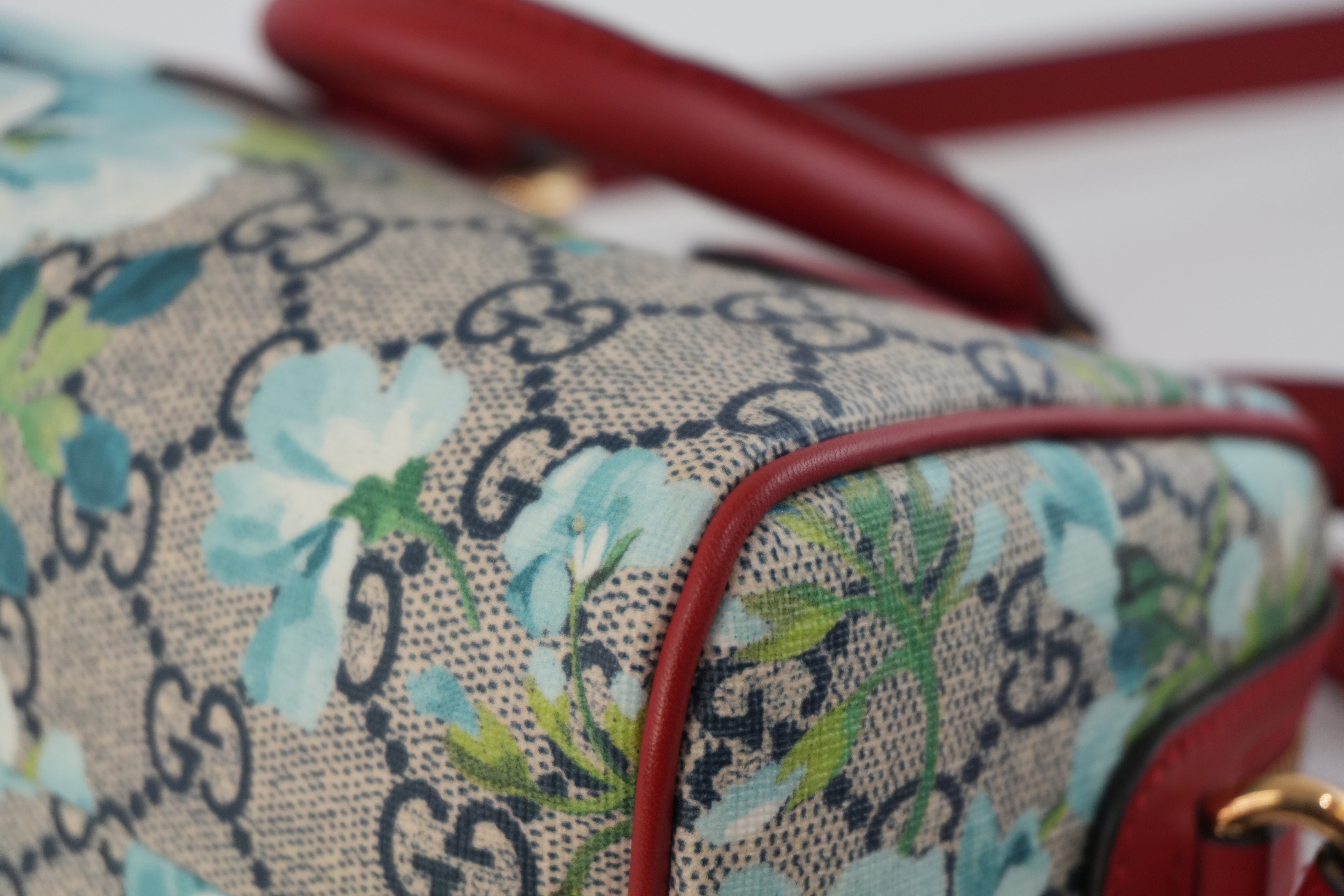 Pre-owned Gucci Leather Blooms Two Way Shoulder Bag Blue and Red