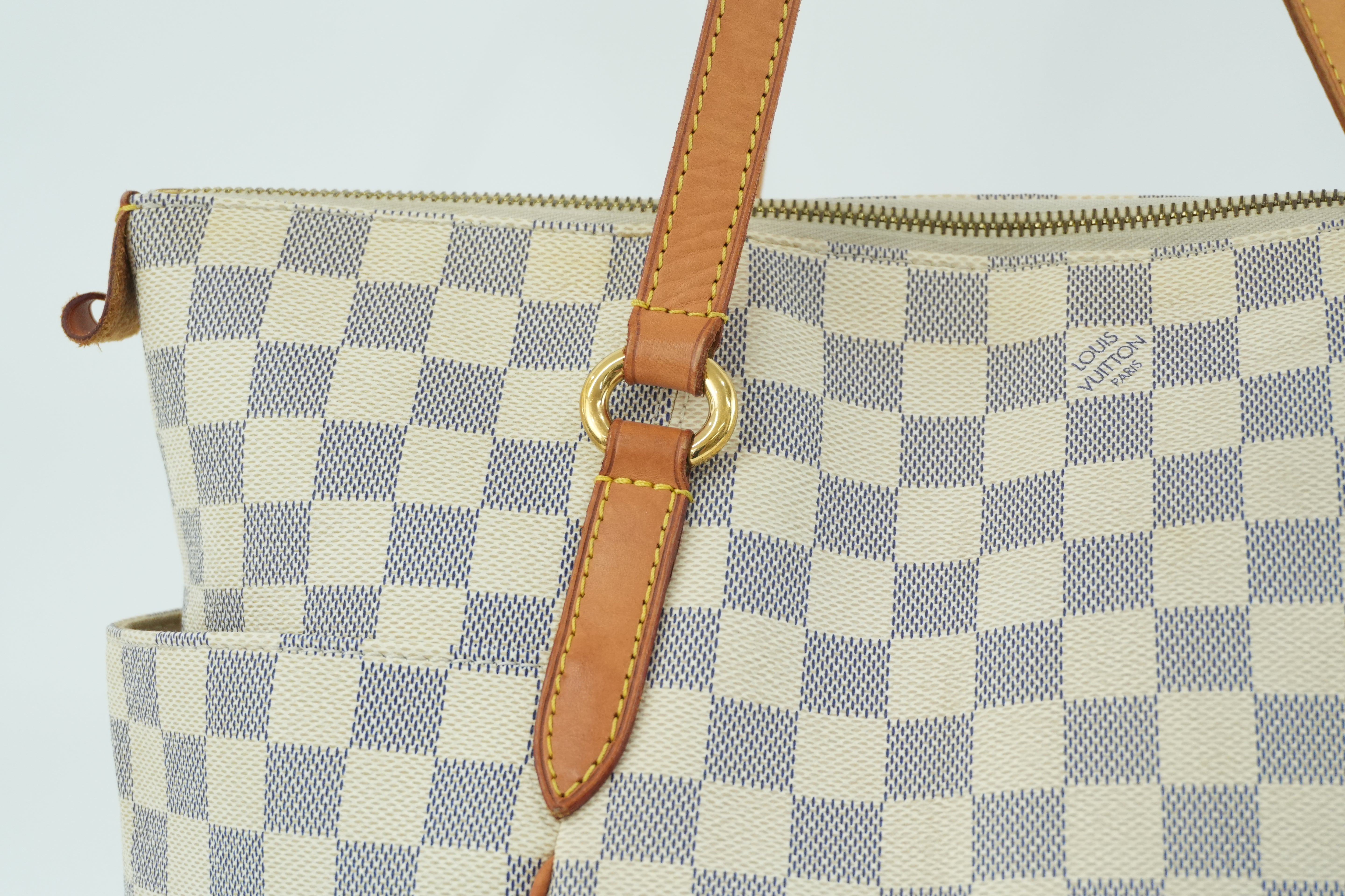 Pre-owned Louis Vuitton Damier Azur Totally MM Tote Bag