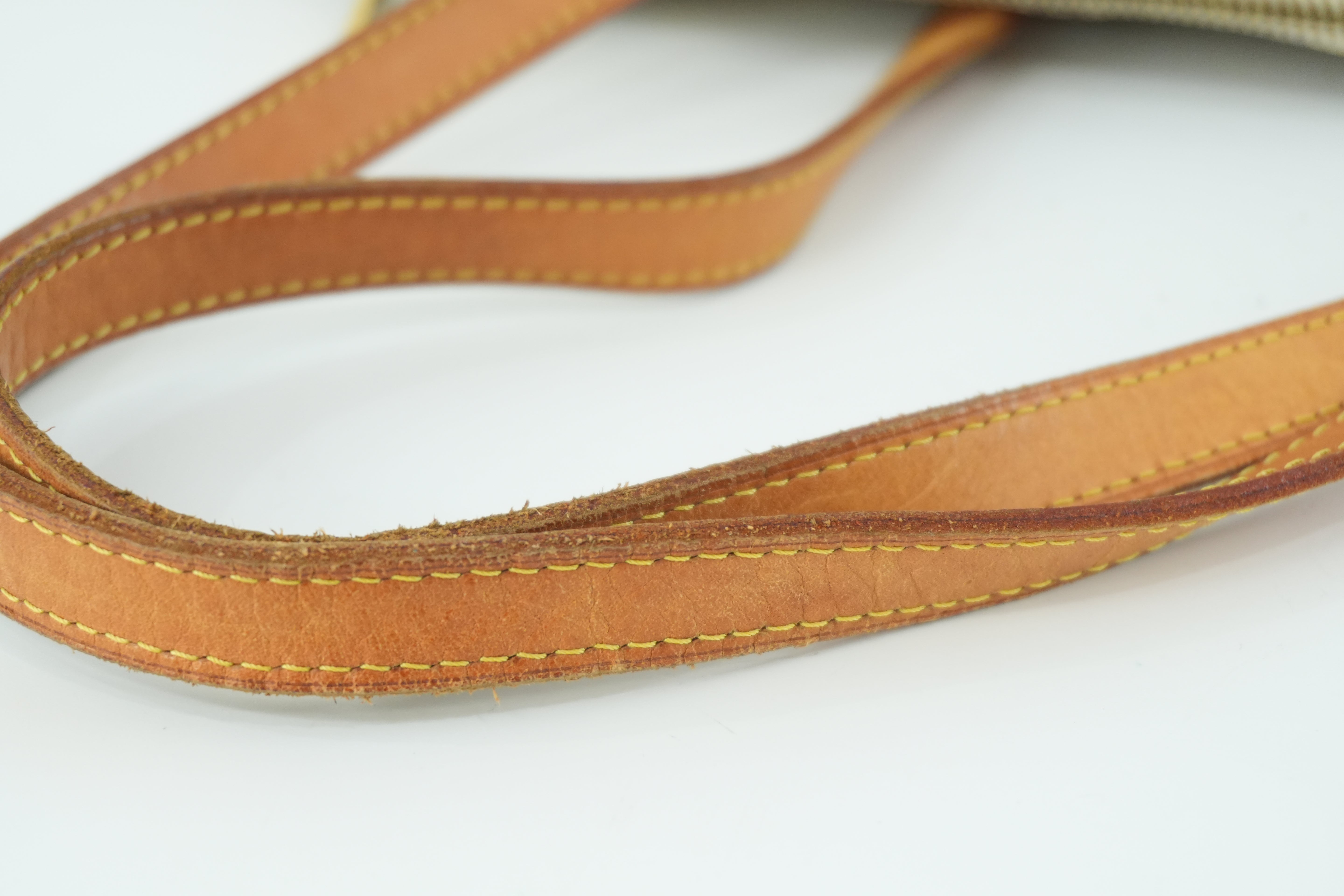 Pre-owned Louis Vuitton Damier Azur Totally MM Tote Bag