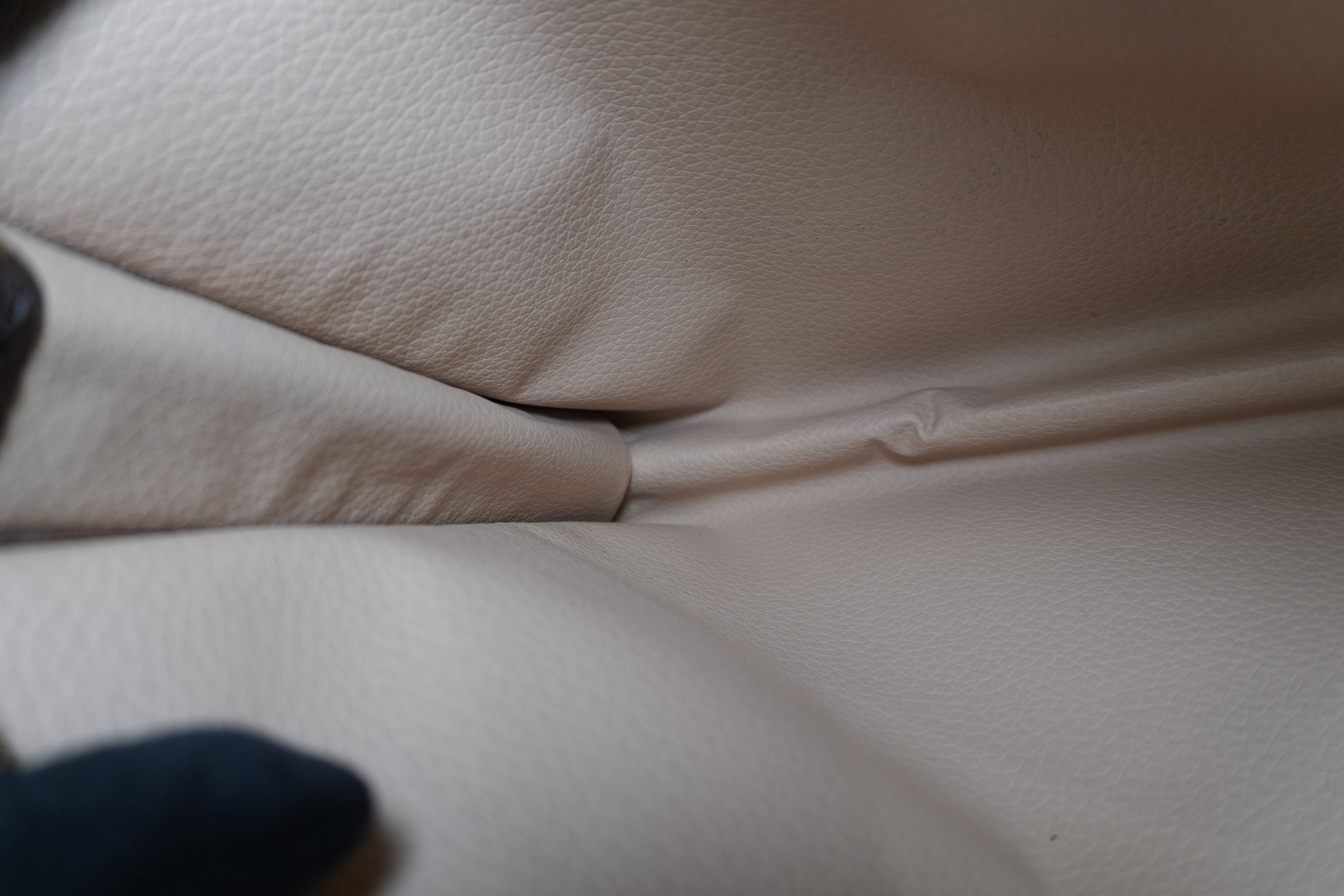 Pre-owned Louis Vuitton Monogram Toiletry 26 Pouch